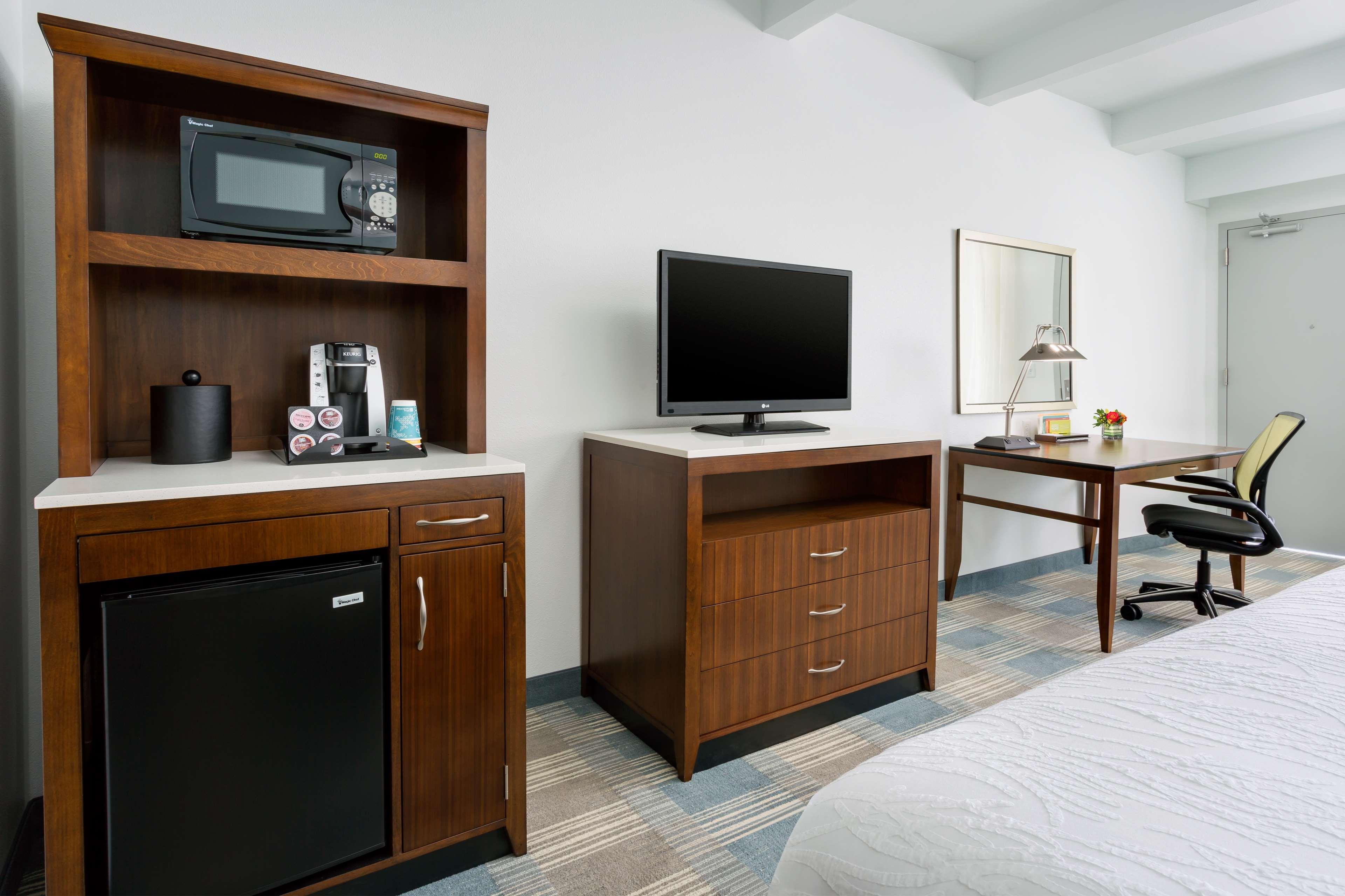 Studio Queen Size Bed