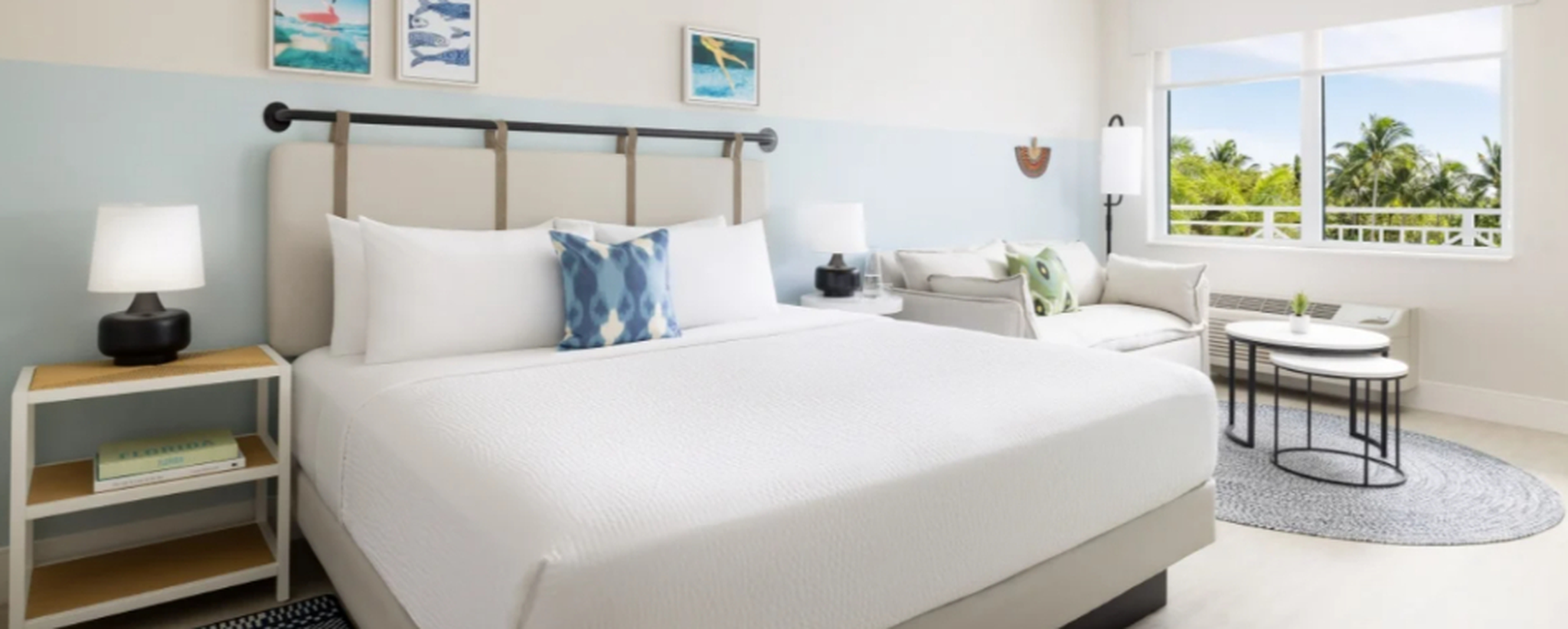 Room King Size Bed