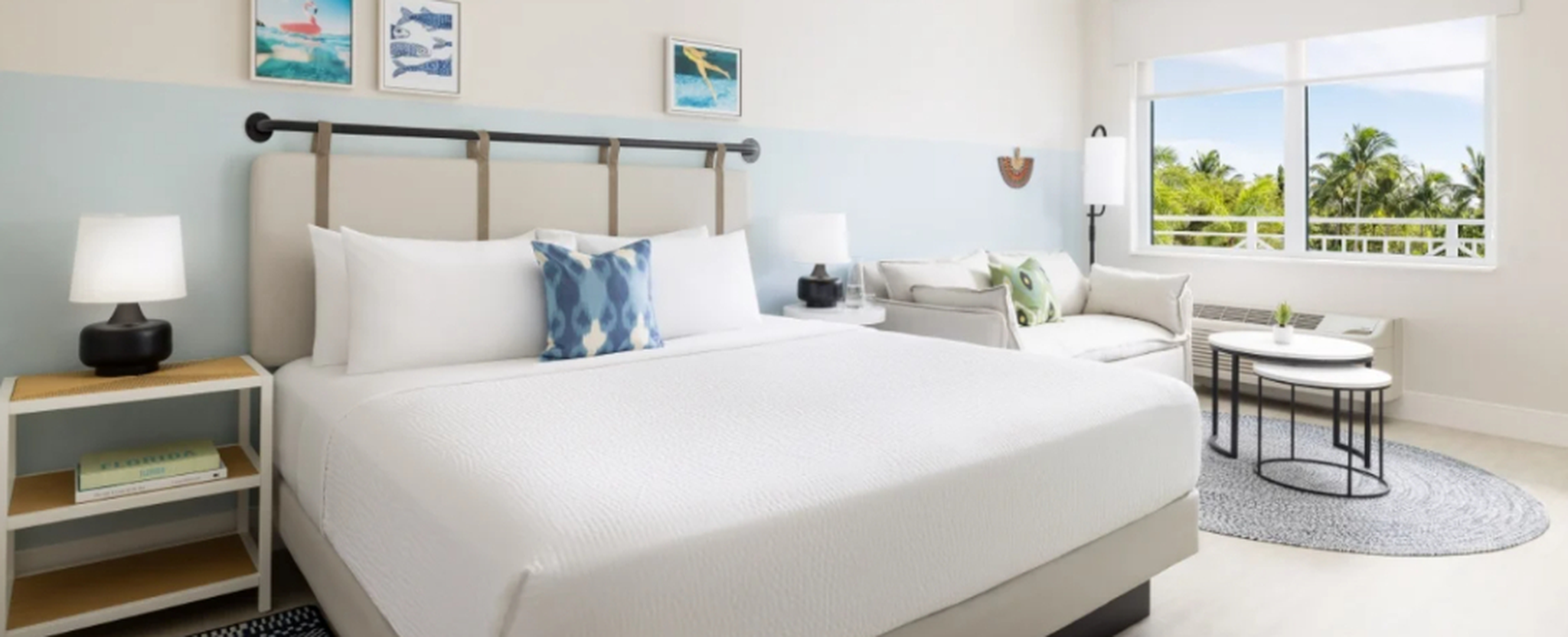 Room King Size Bed