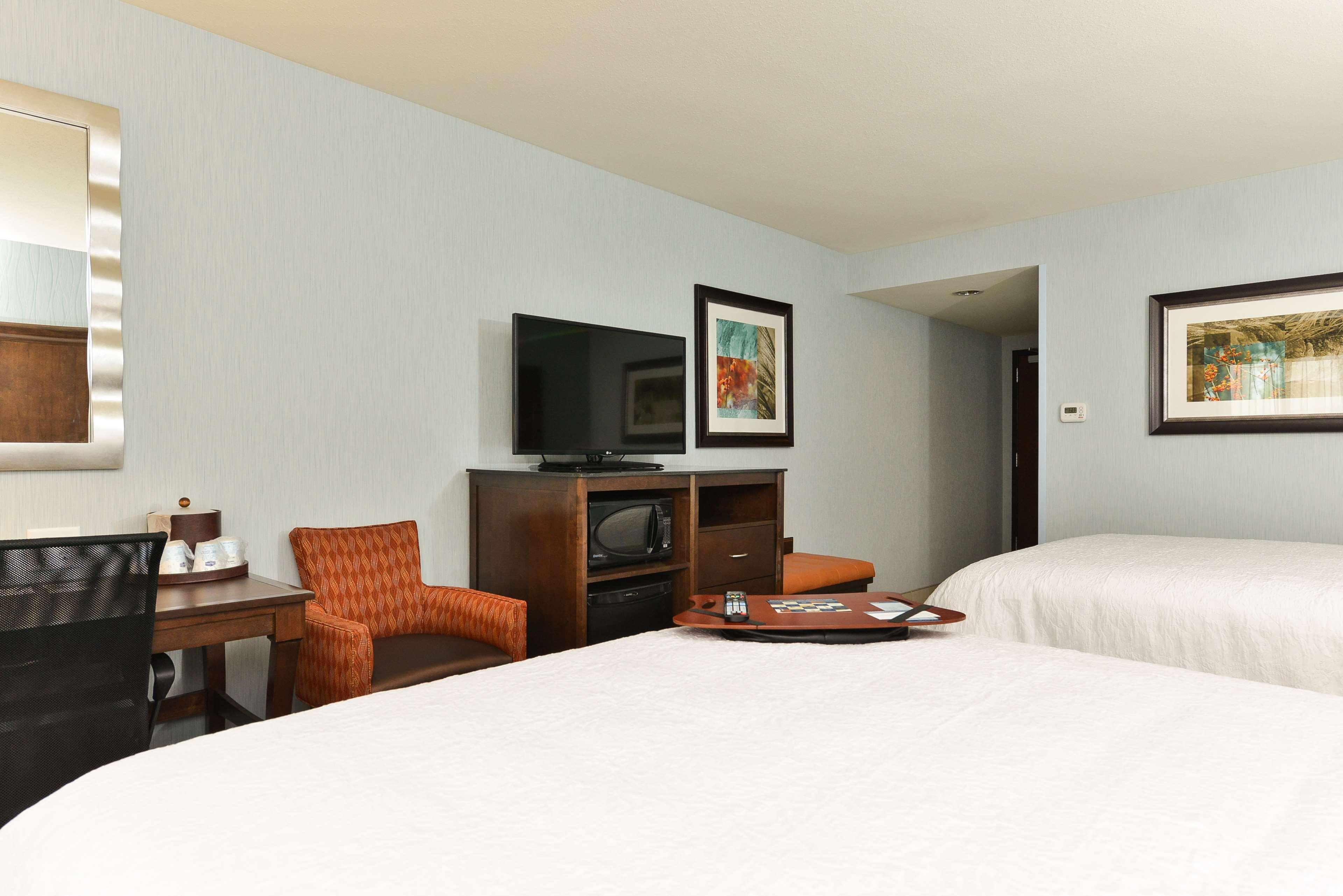 Twin Two Queen Beds Non Smoking