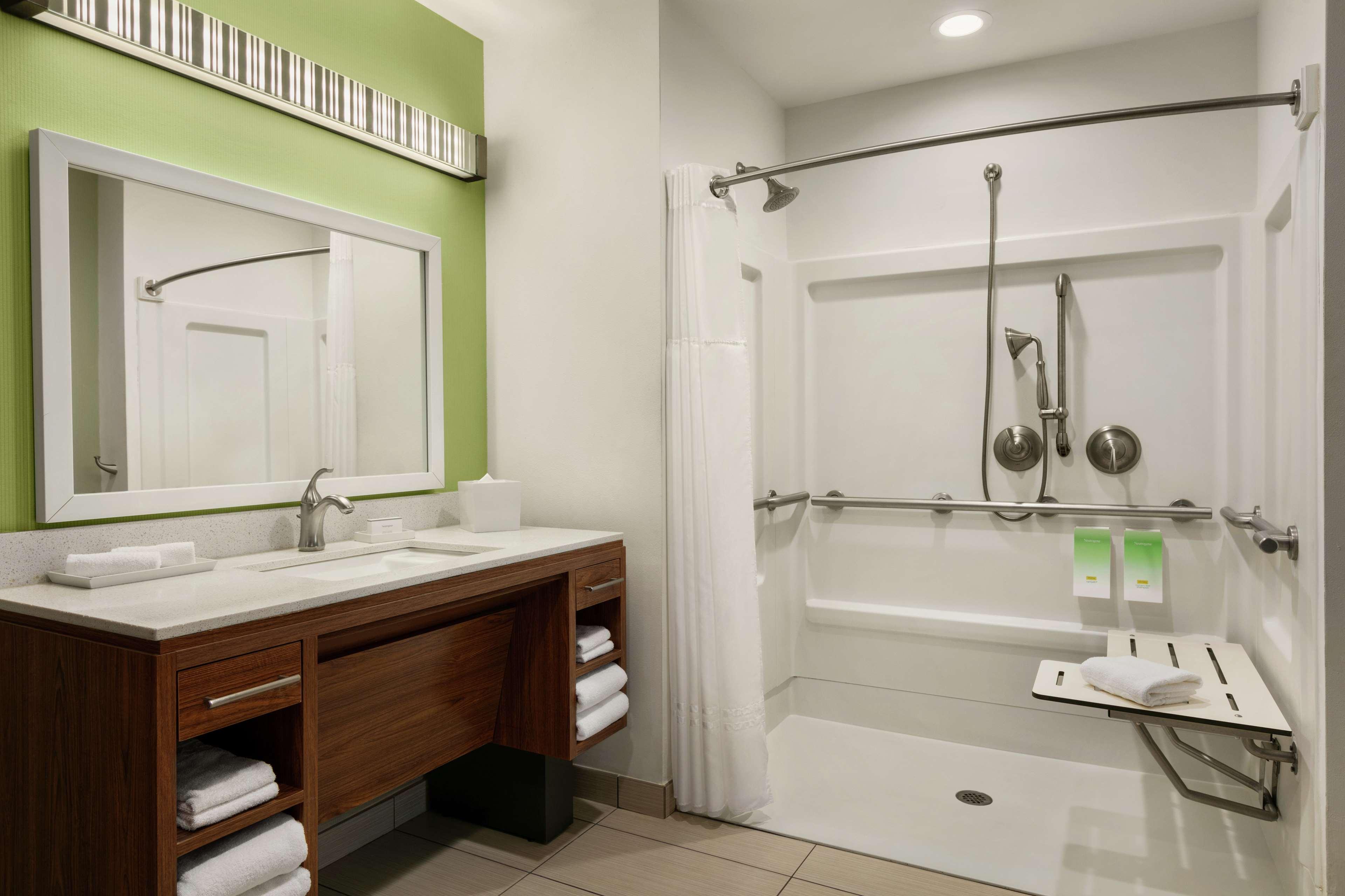 Suite King Bed Non Smoking