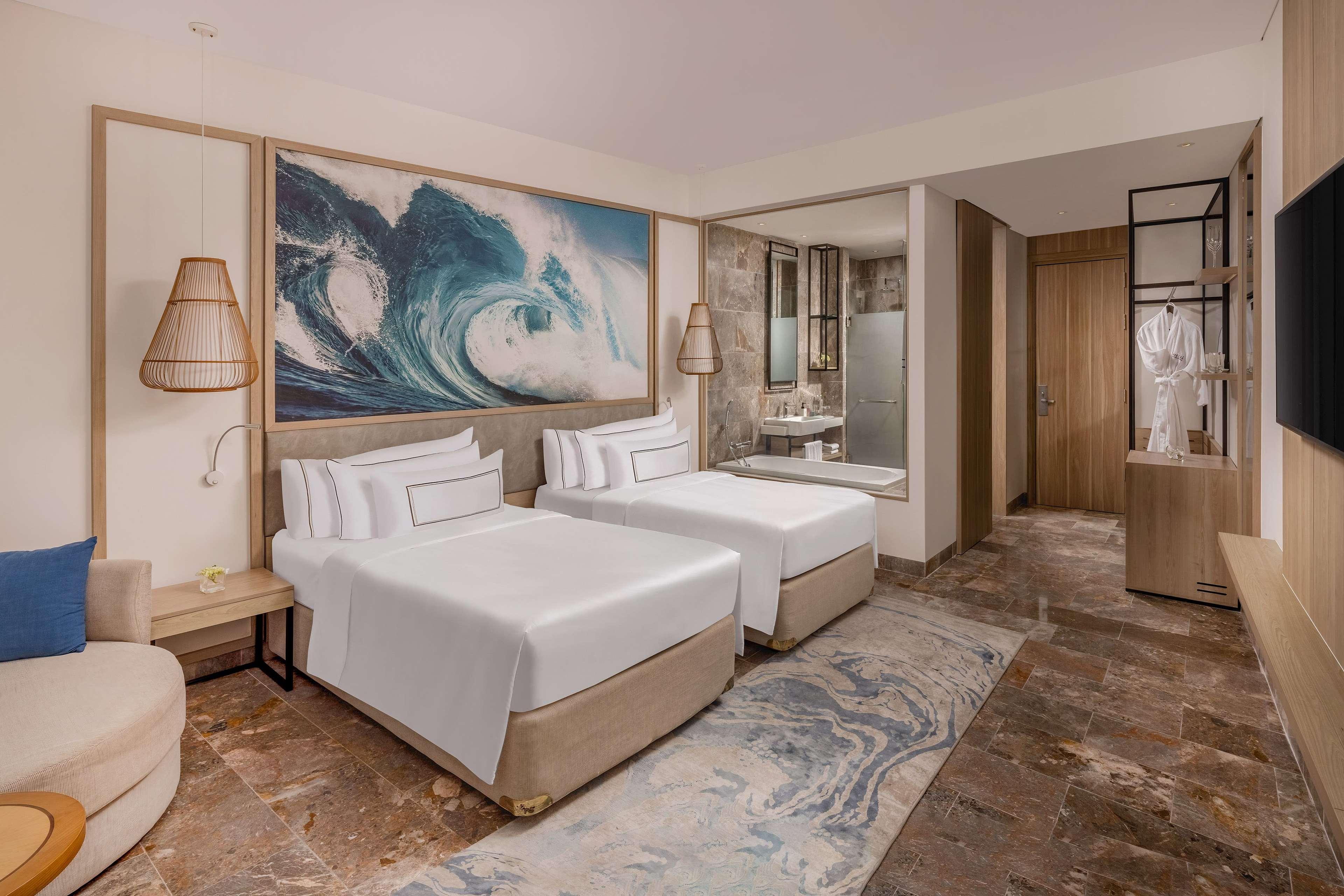 Double or Twin Deluxe