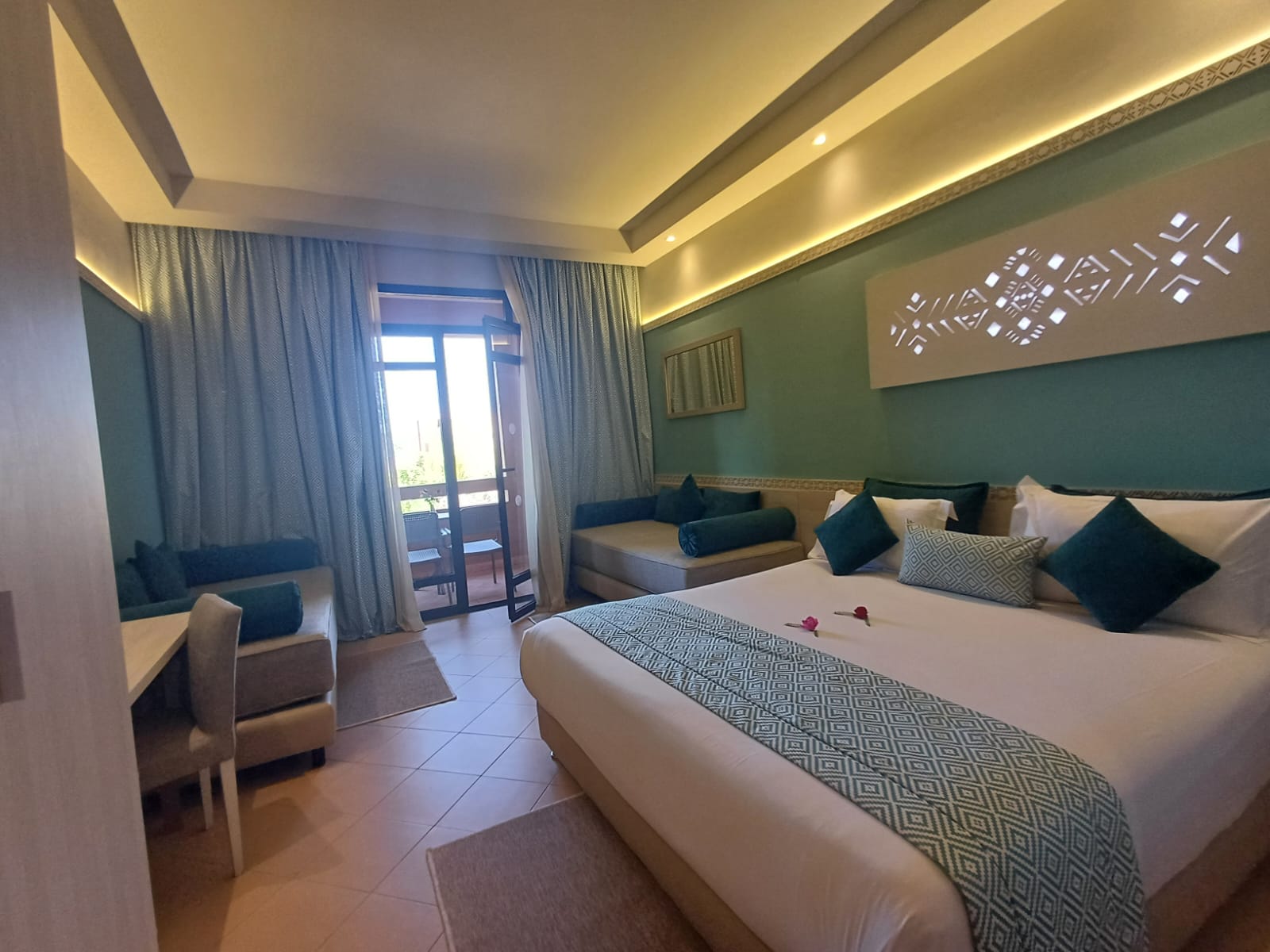 Family Room Capacity 4