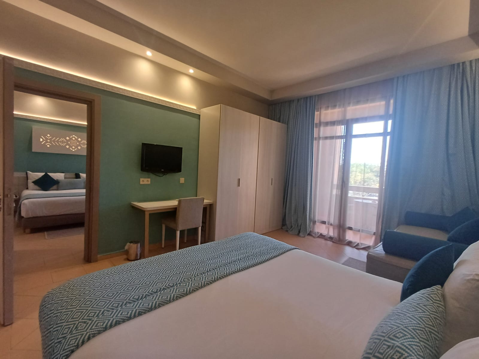 Family Room Connecting Room