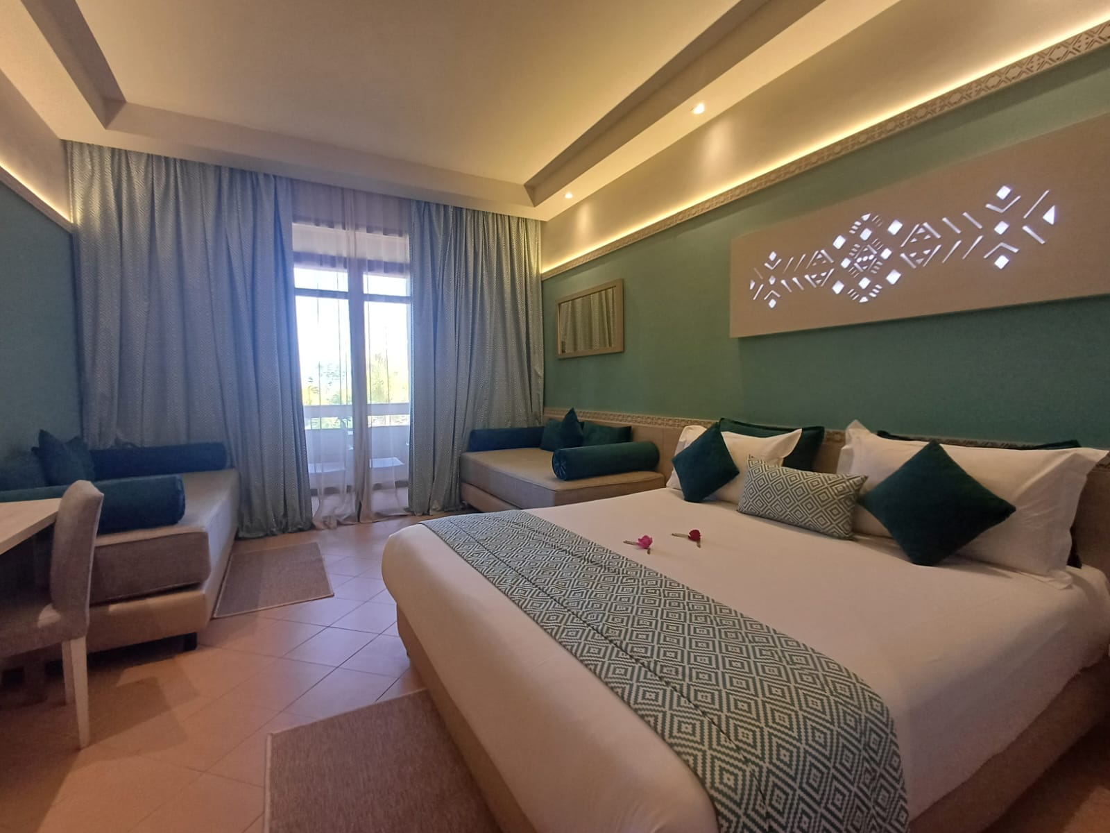 Family Room Capacity 4