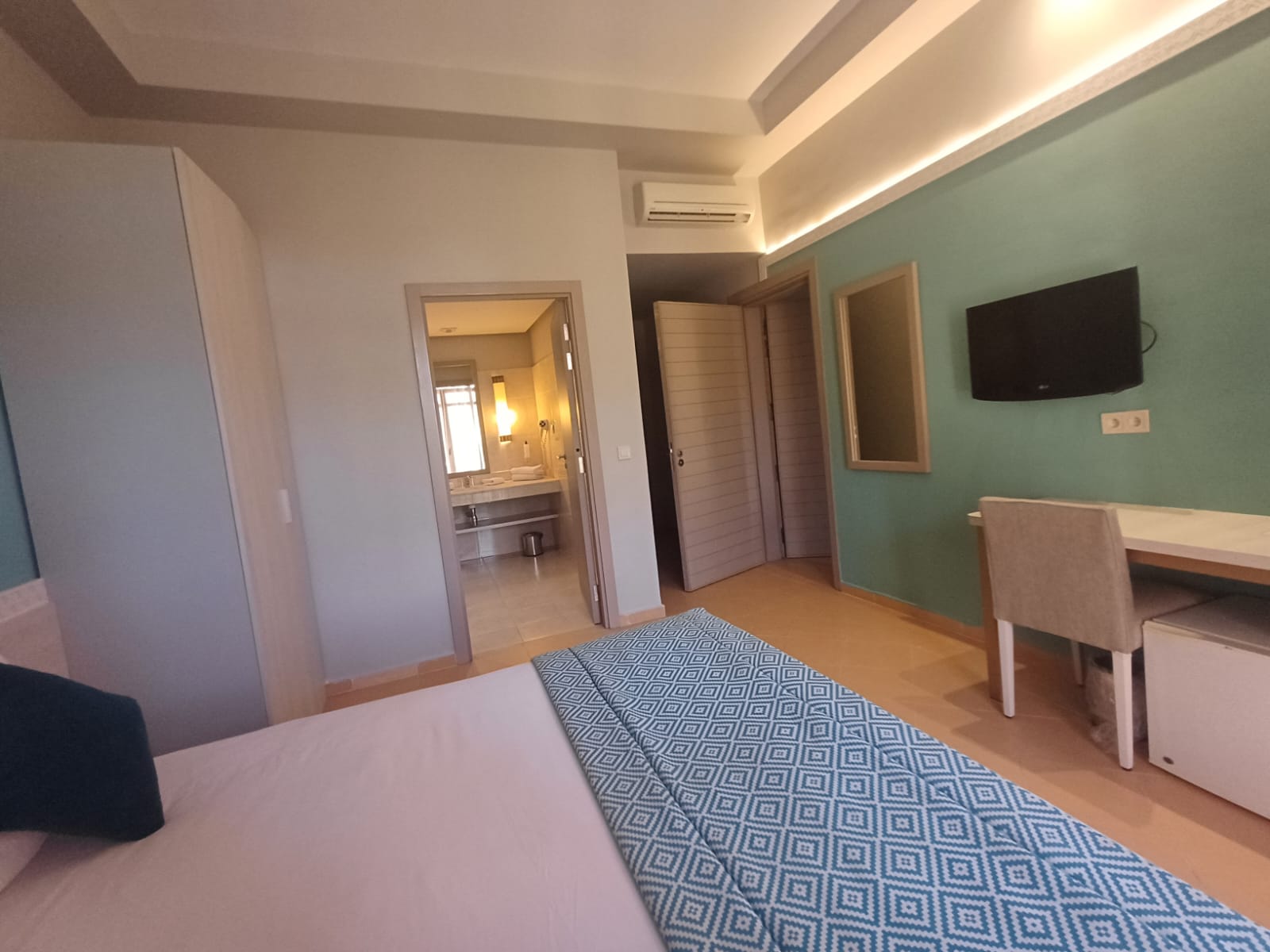 Family Room Connecting Room