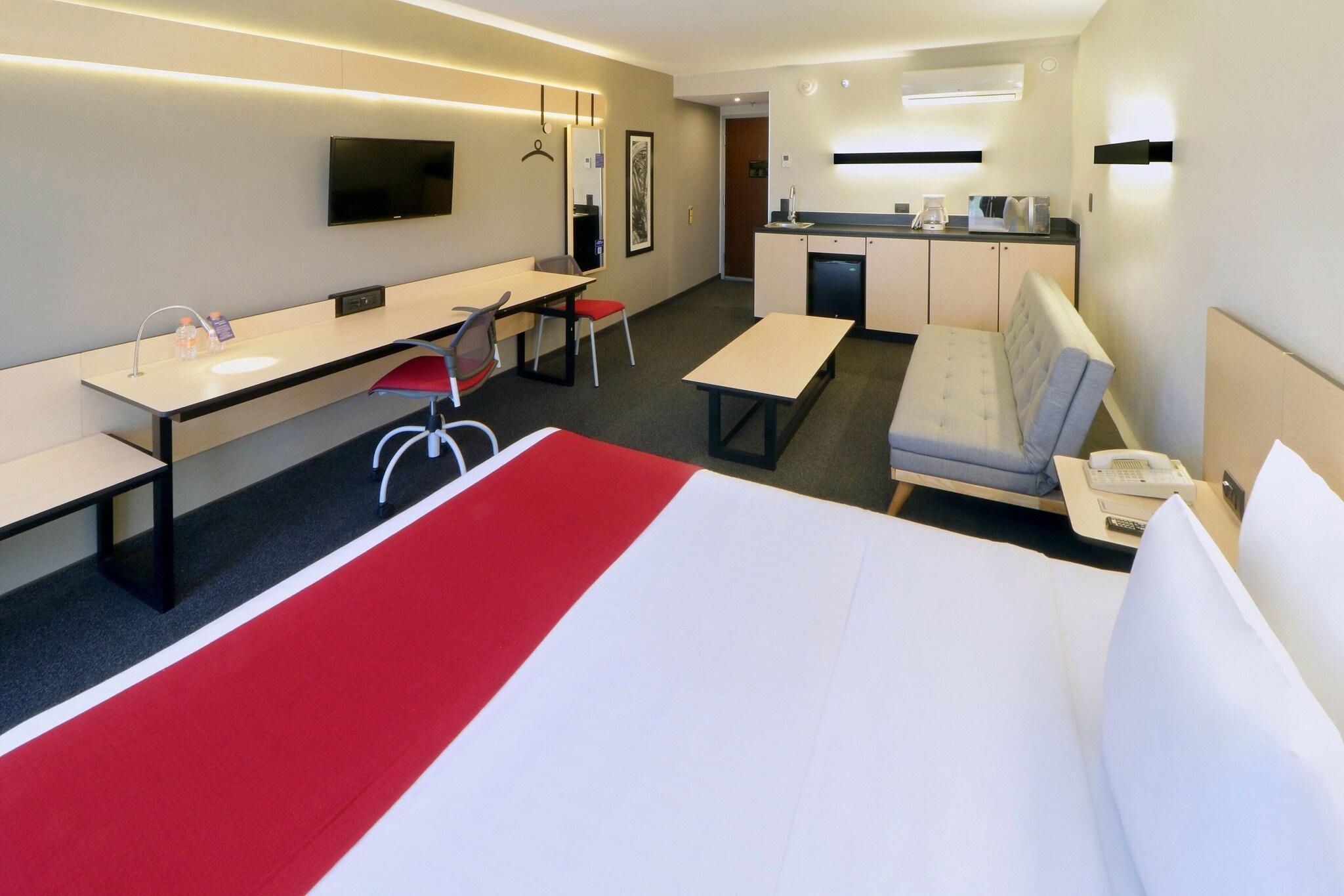 Double Superior Queen Bed