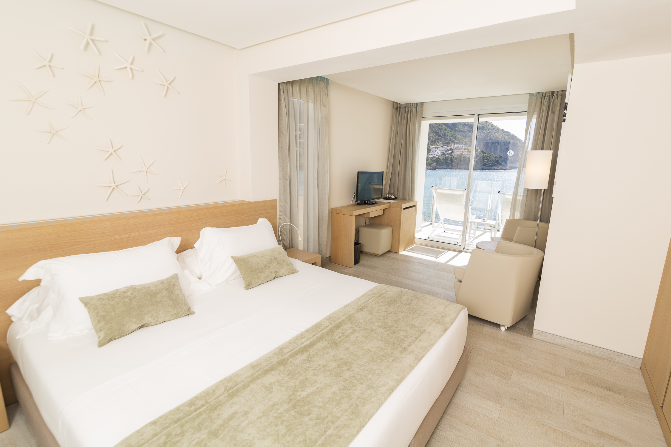 Double or Twin Superior