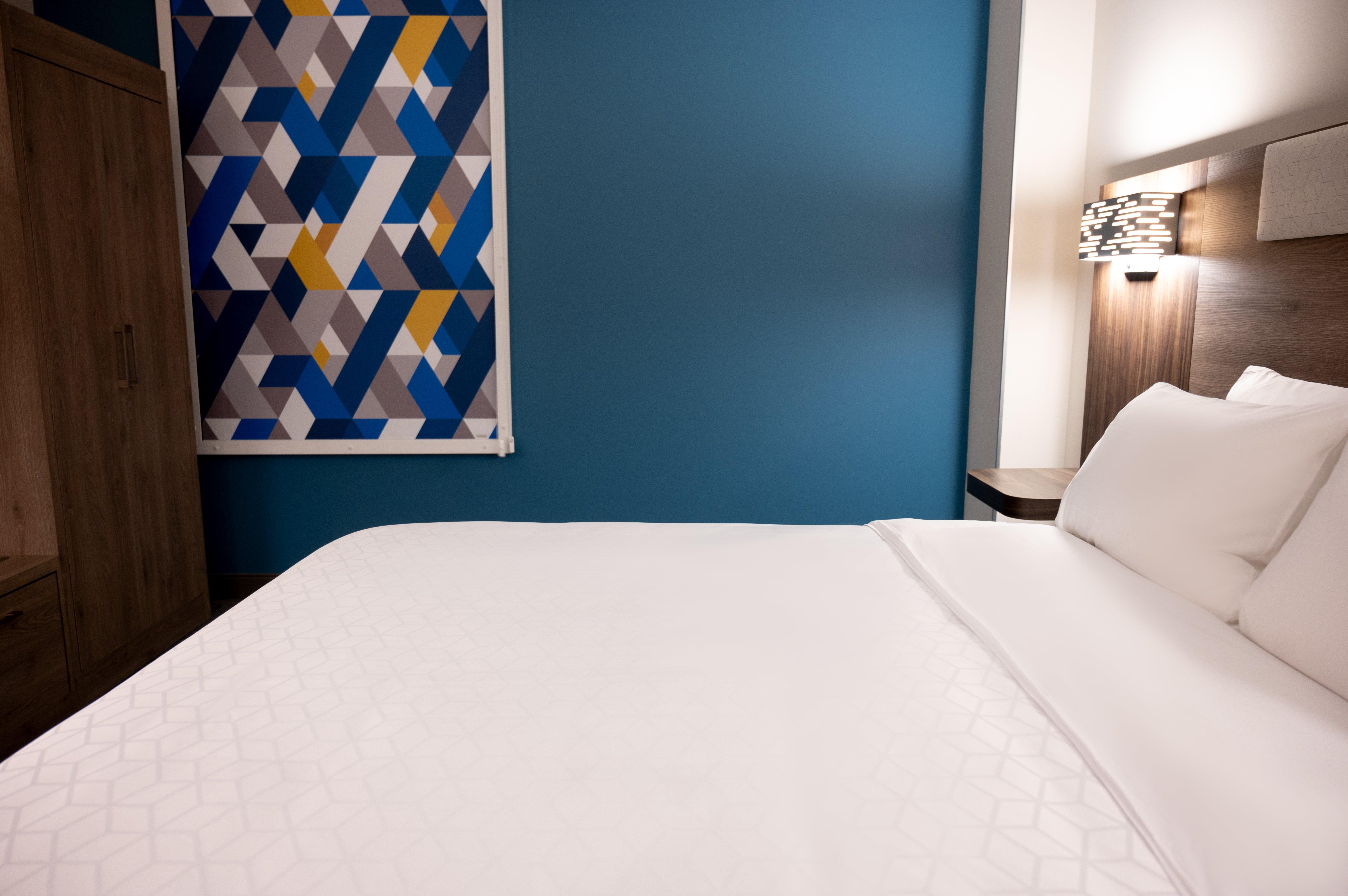 Double Queen Size Bed