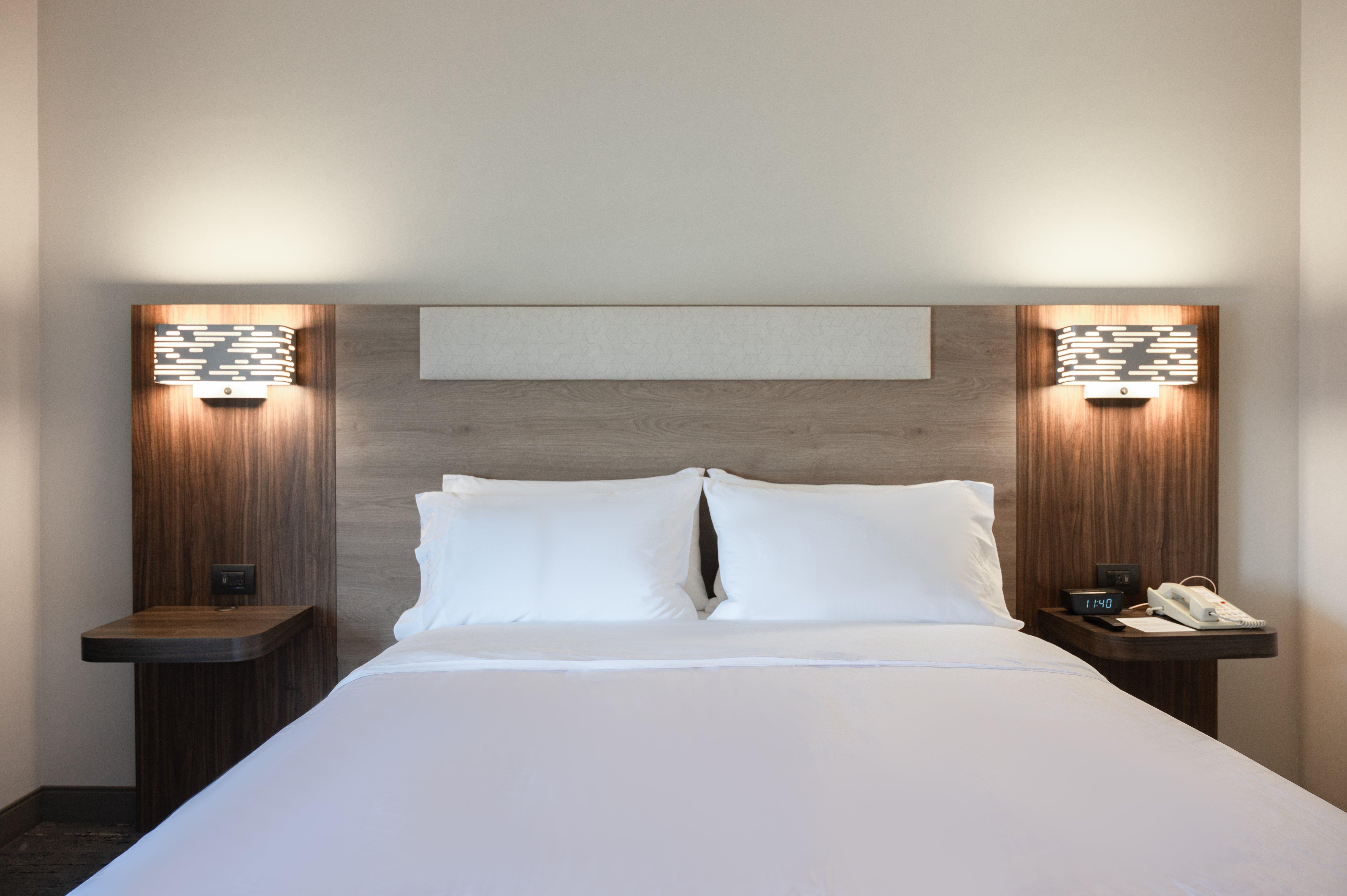 Double Queen Size Bed