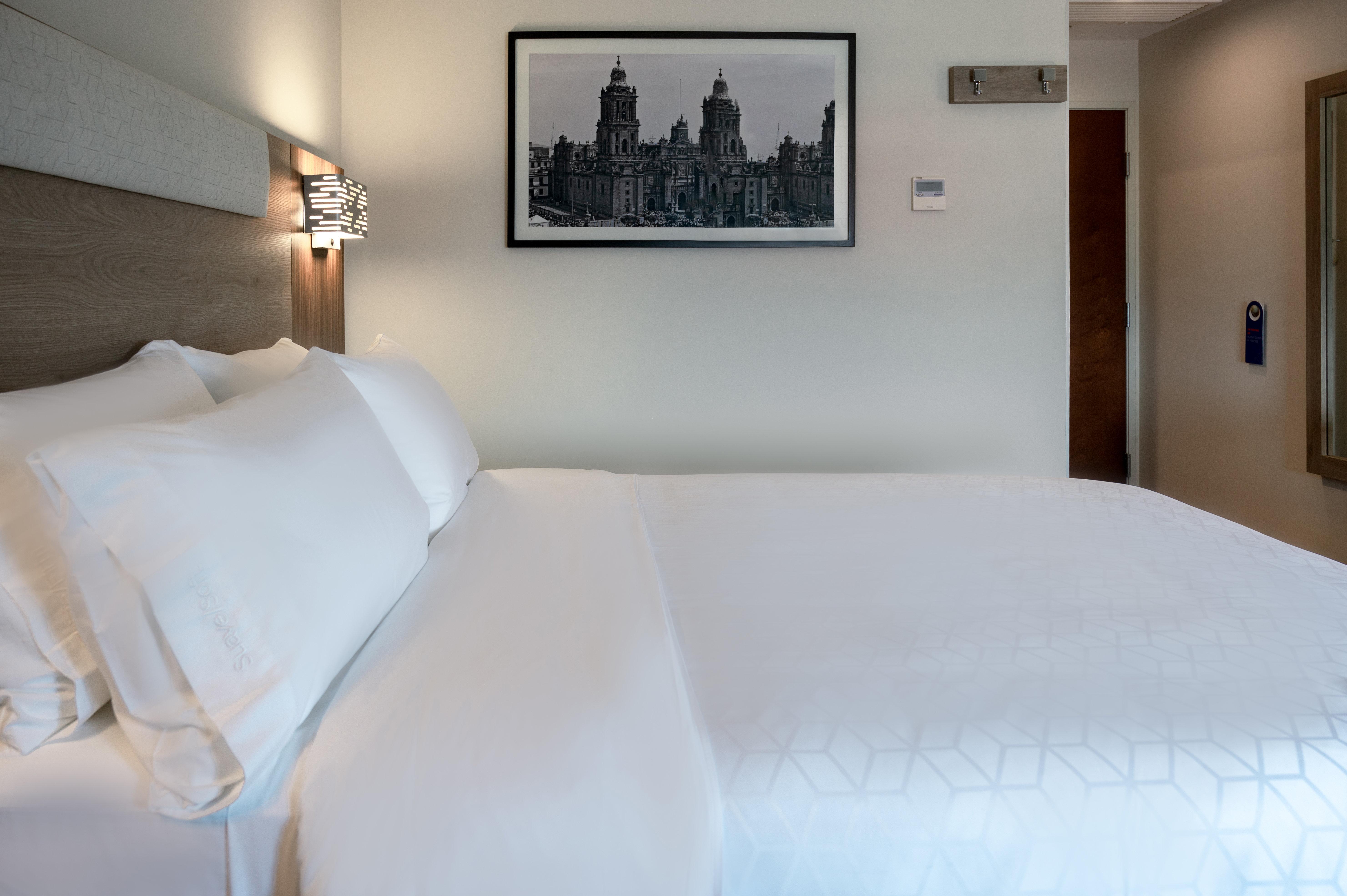 Double Queen Size Bed