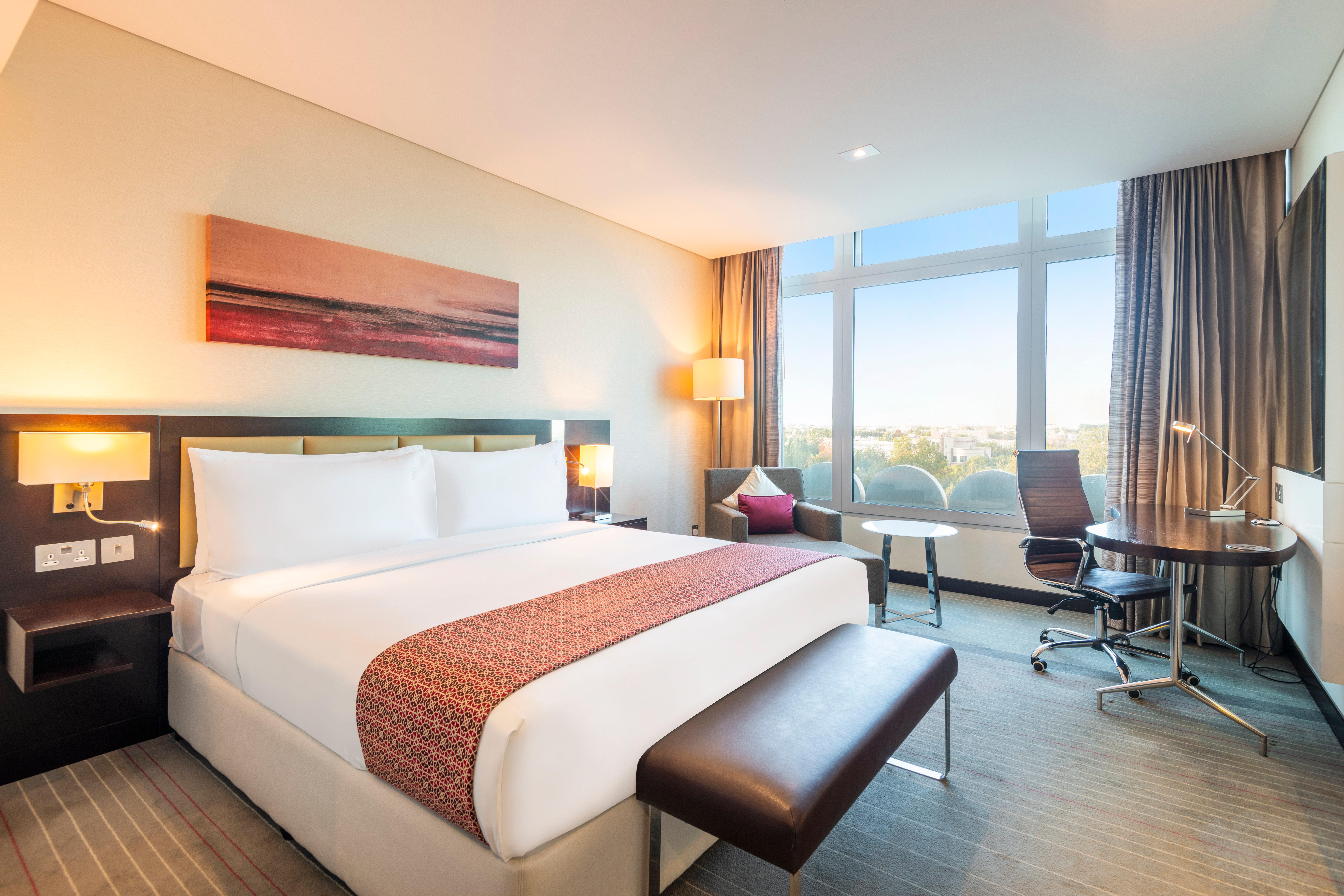 Double Pool View King Bed