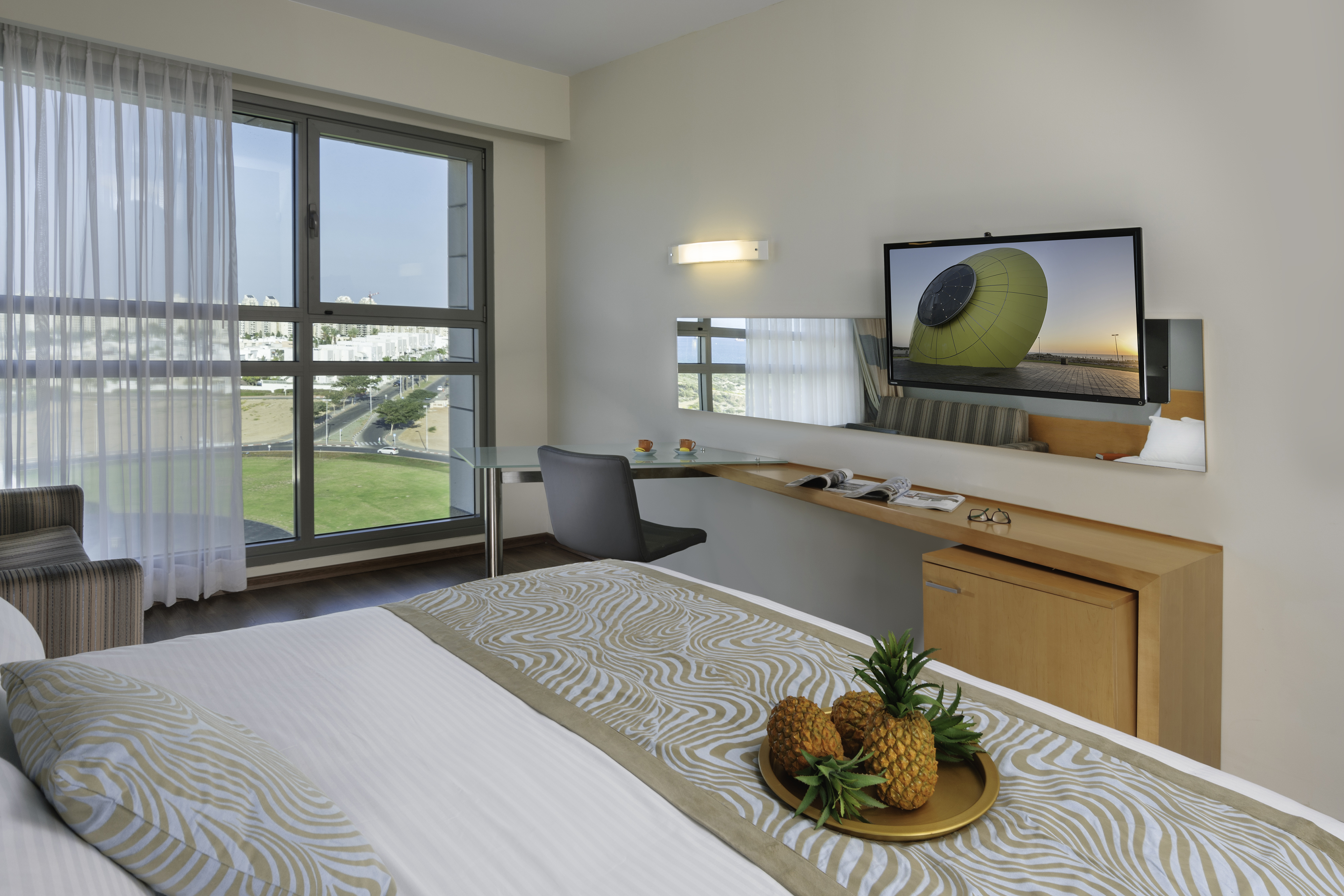 Family Room Executive