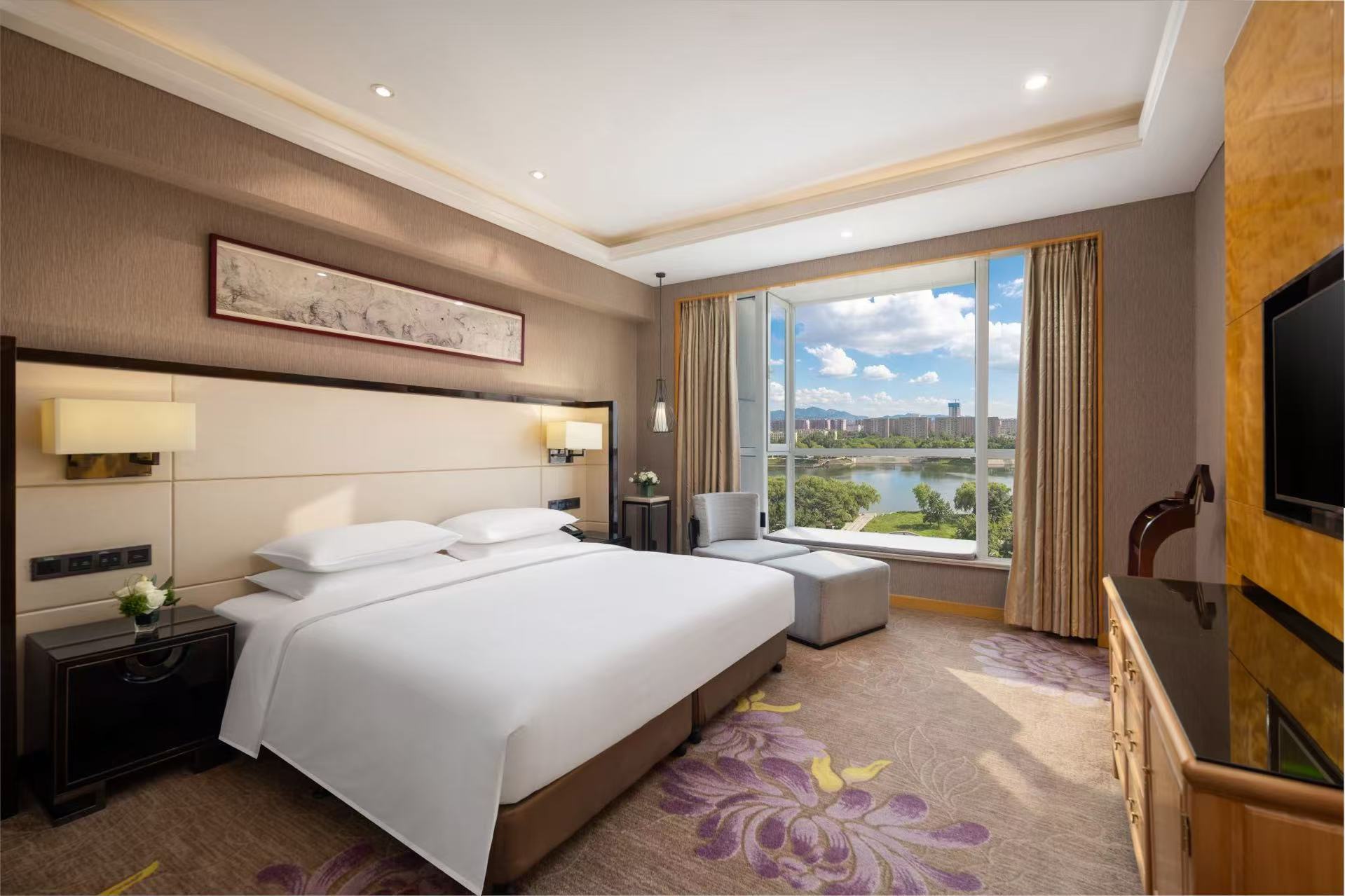 Double Deluxe Executive