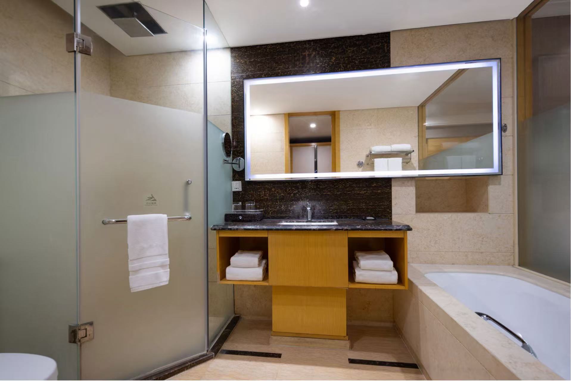 Double Superior King Bed