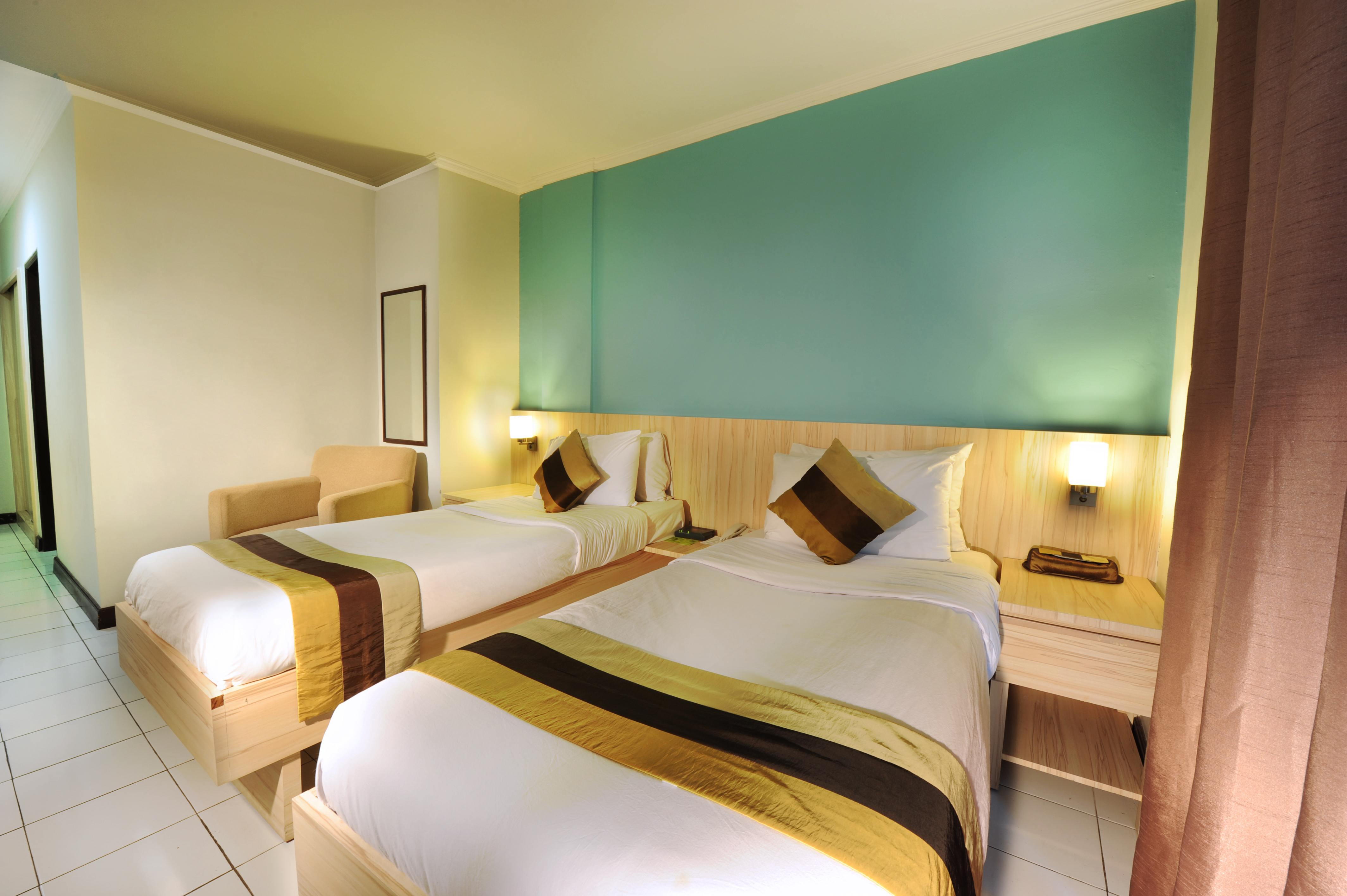 Double or Twin Deluxe