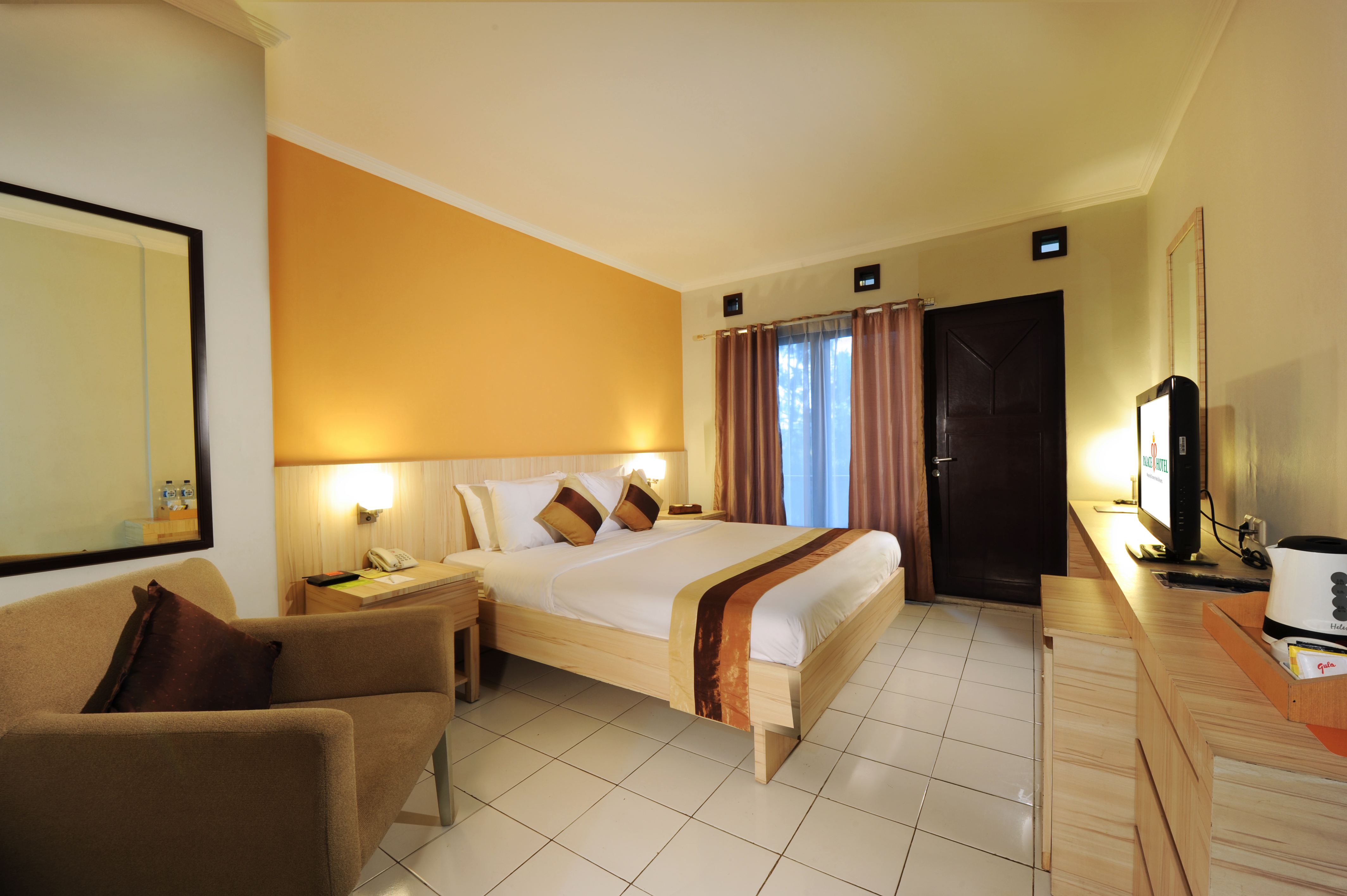 Double or Twin Deluxe