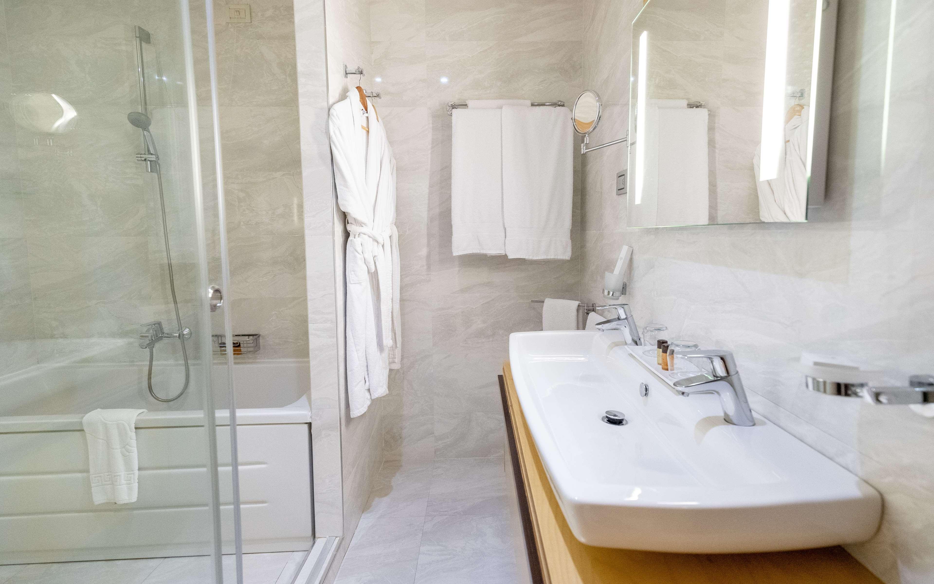 Family Room Capacity 4