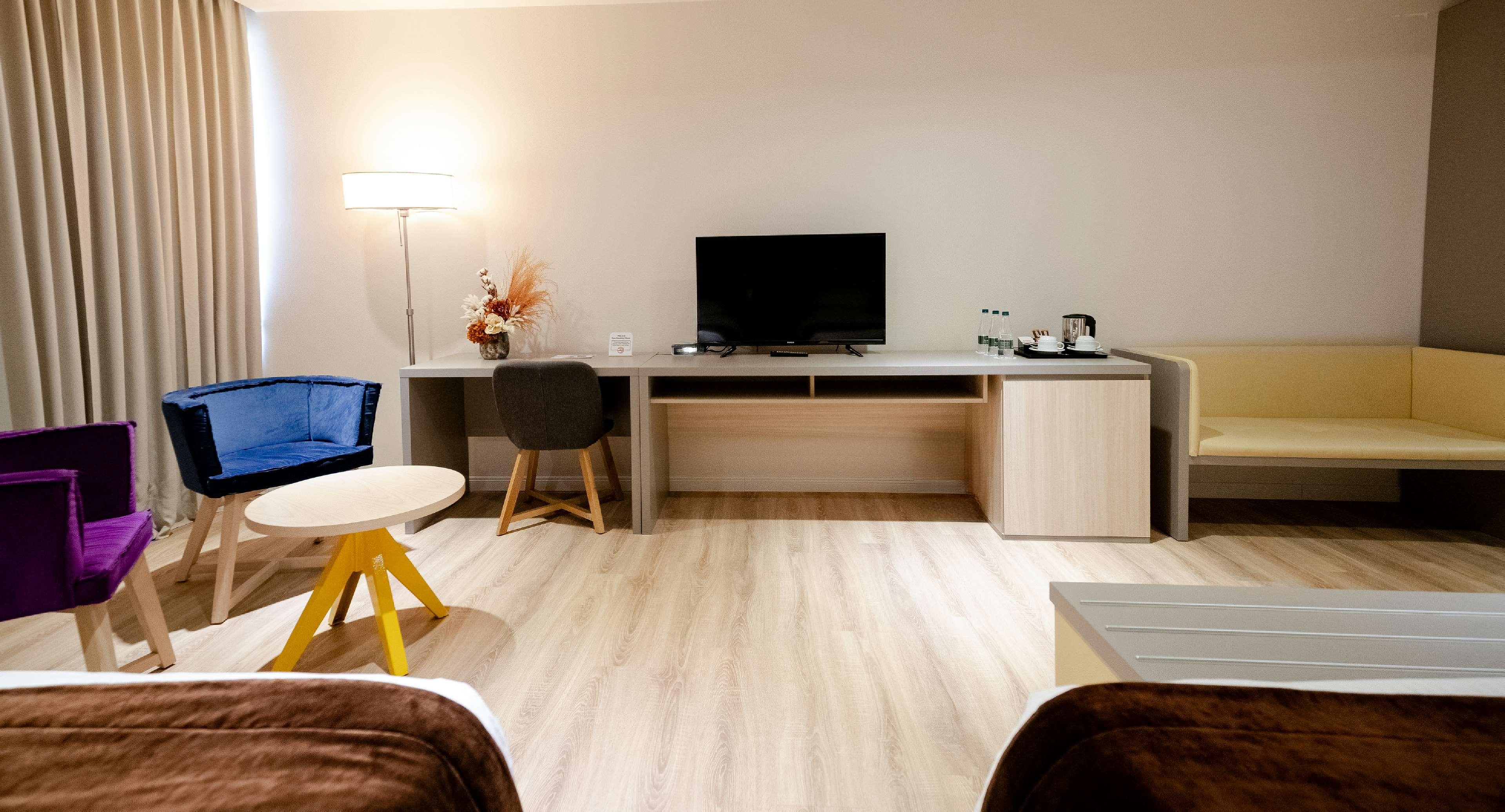 Family Room Capacity 4