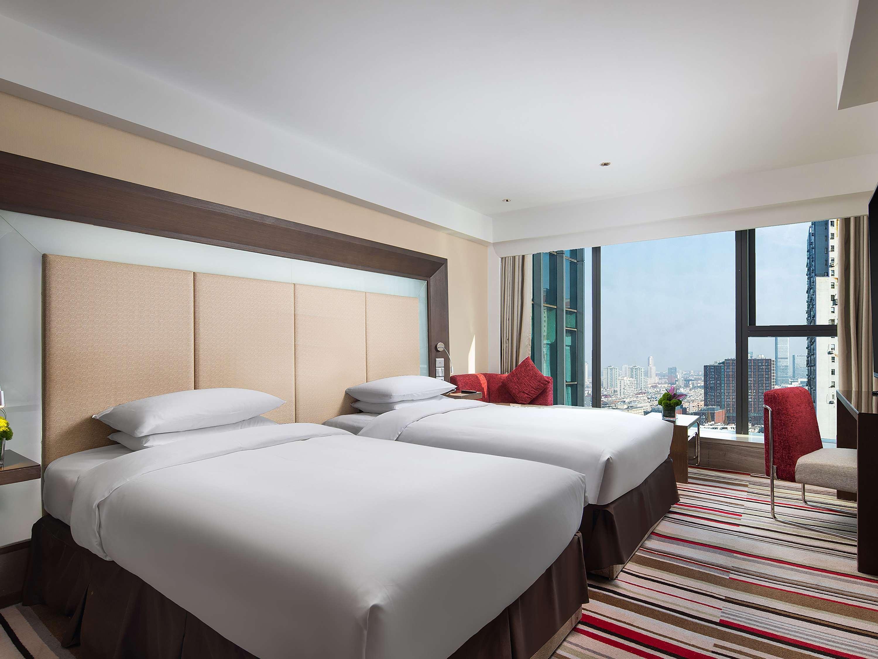 Double Queen Size Bed