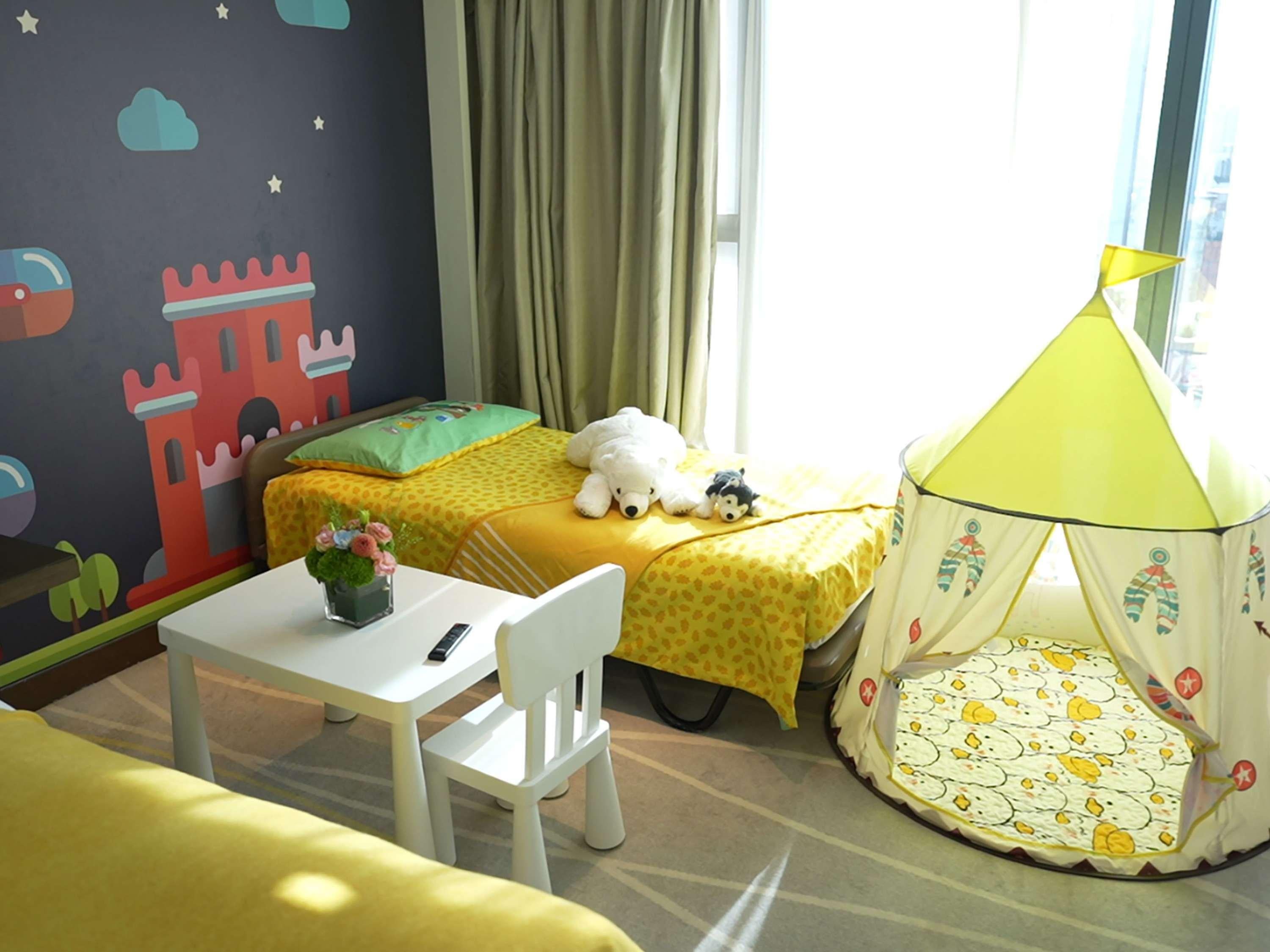 Double Superior Queen Bed