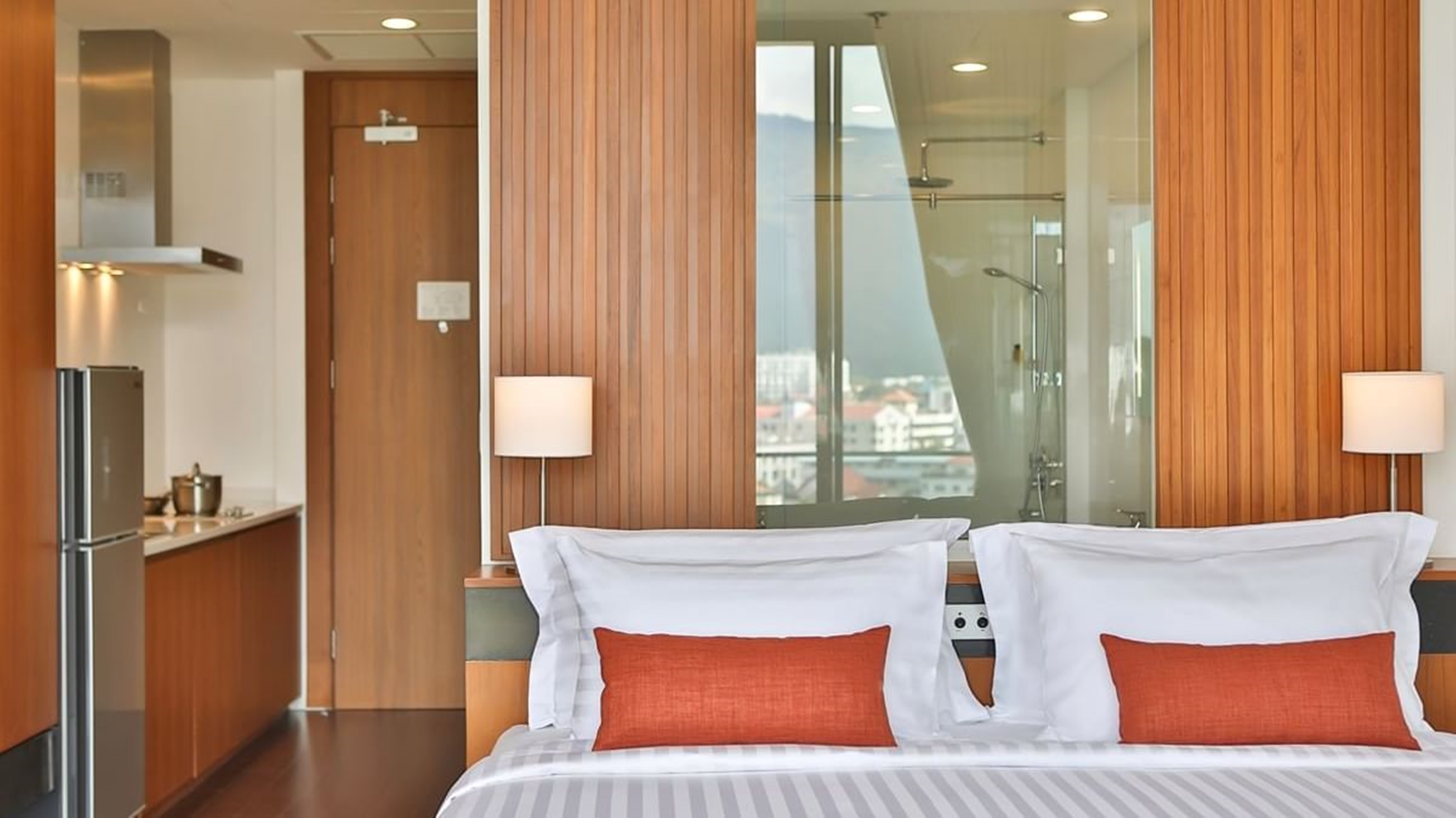 Double or Twin Deluxe