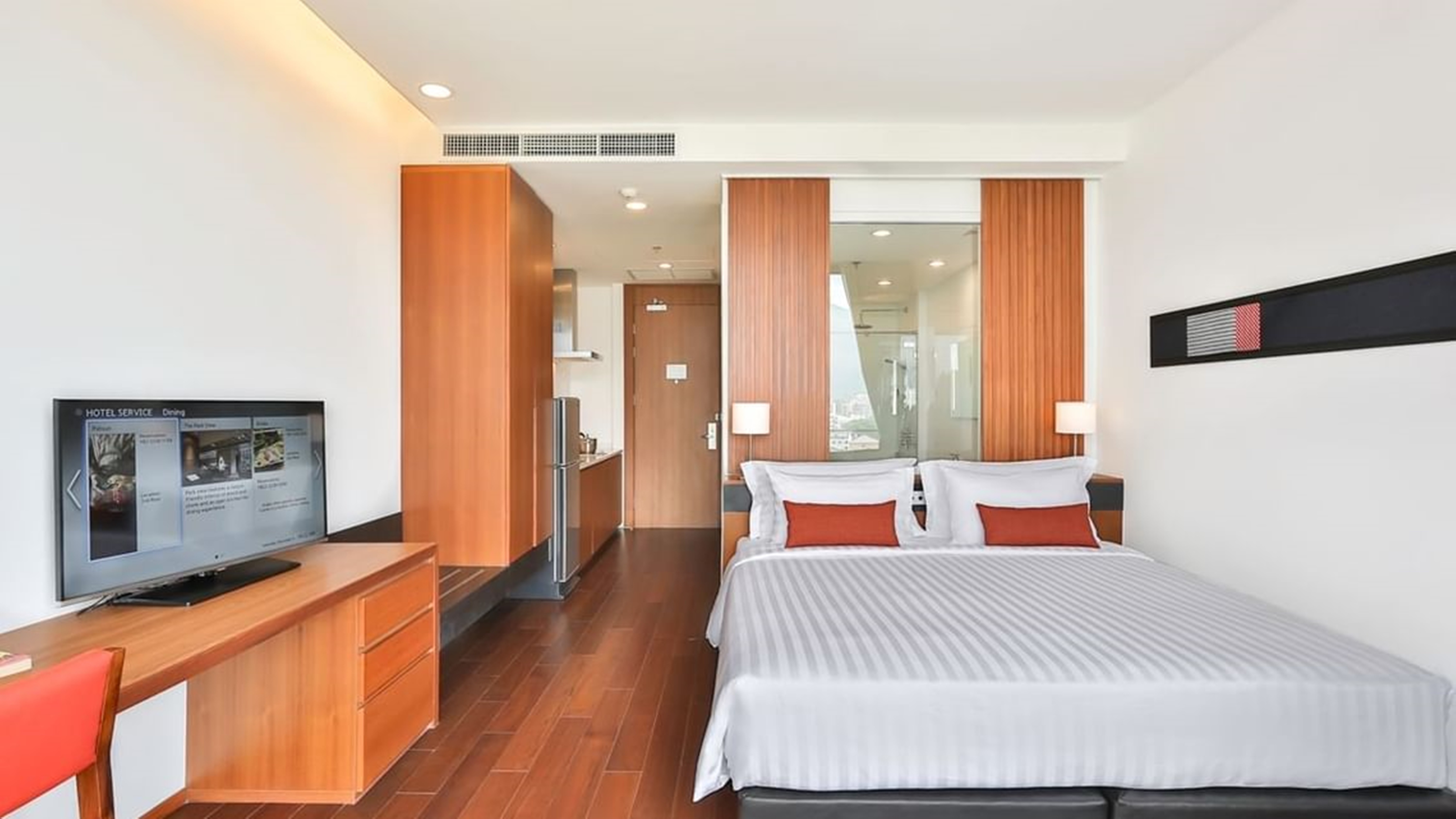 Double or Twin Deluxe