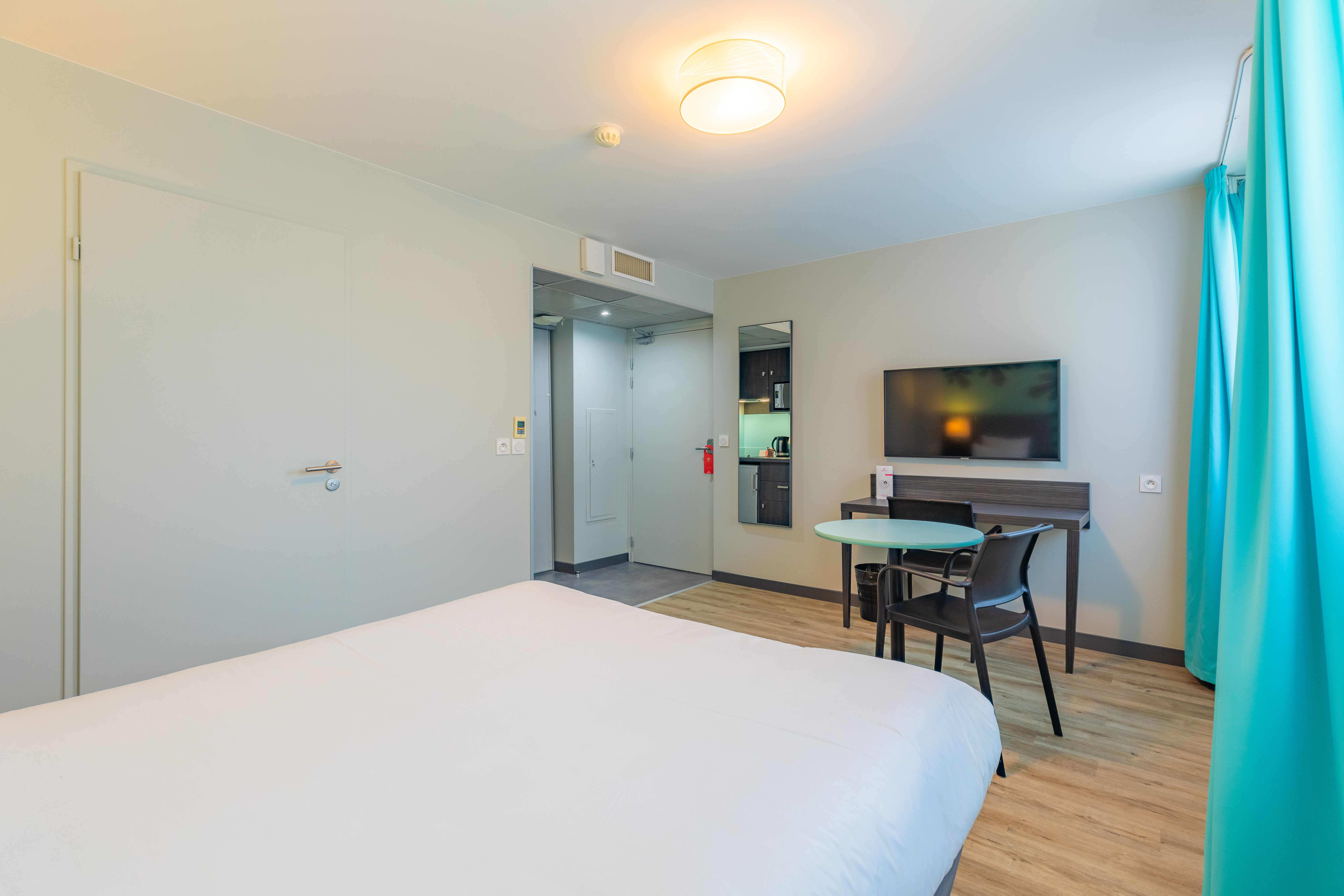 Studio with Double Bed