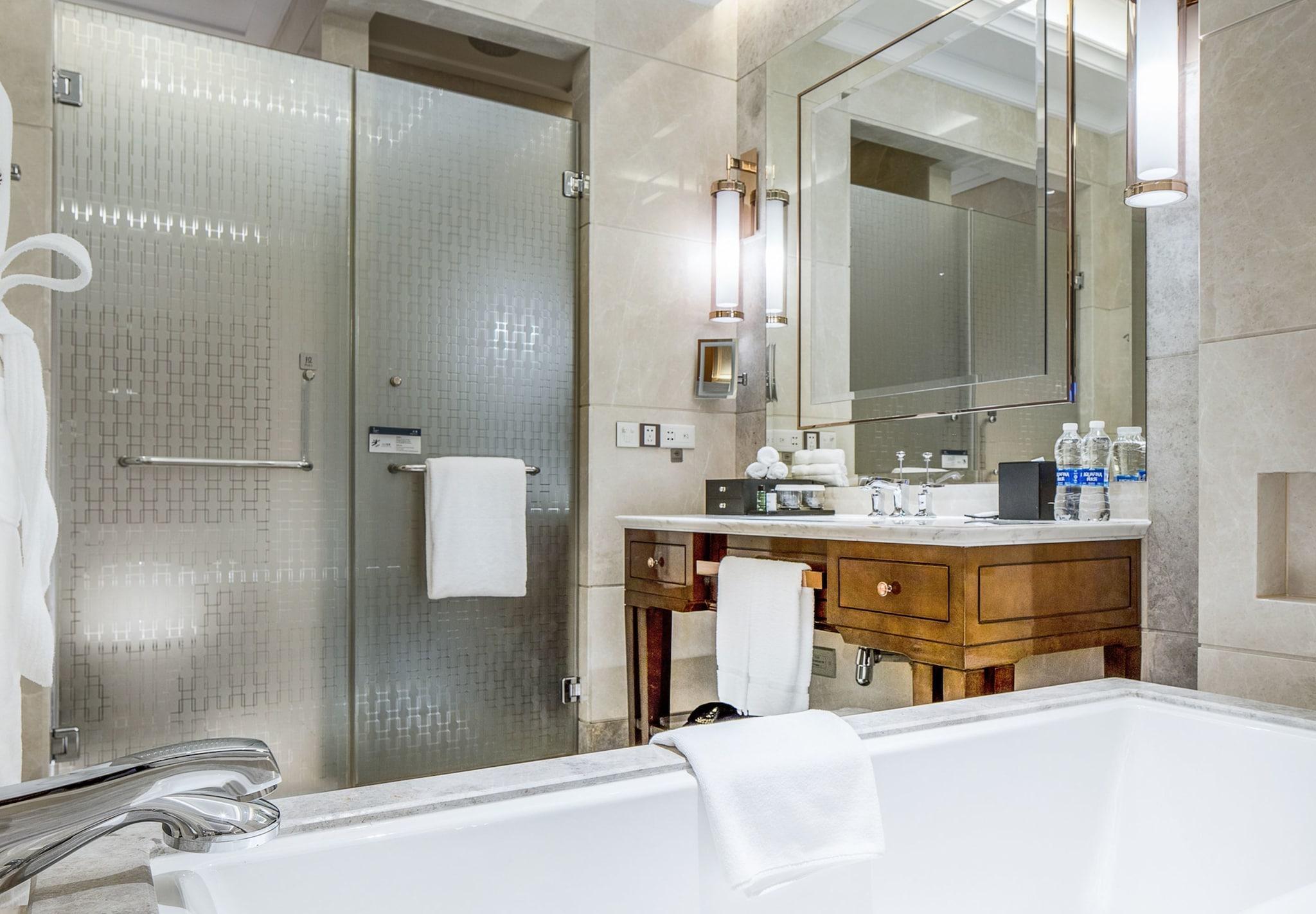 Double King Size Bed