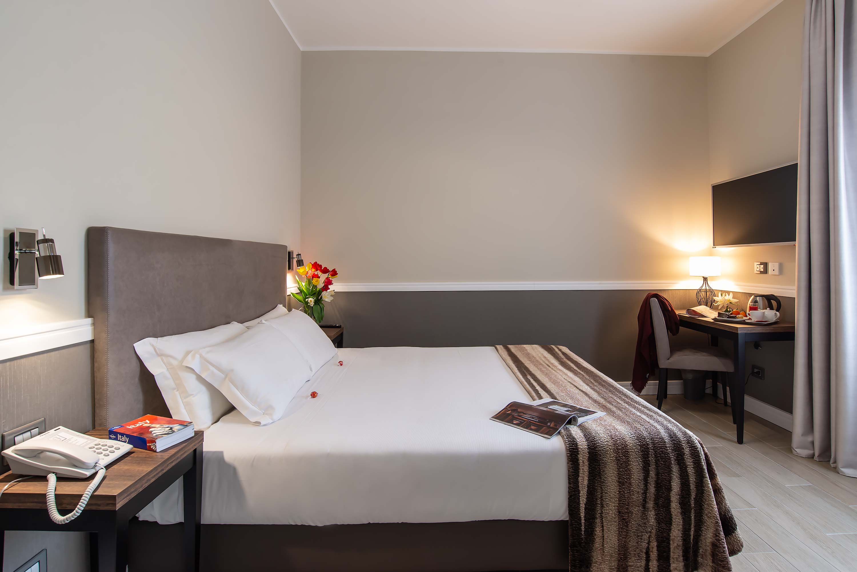 Double or Twin Standard