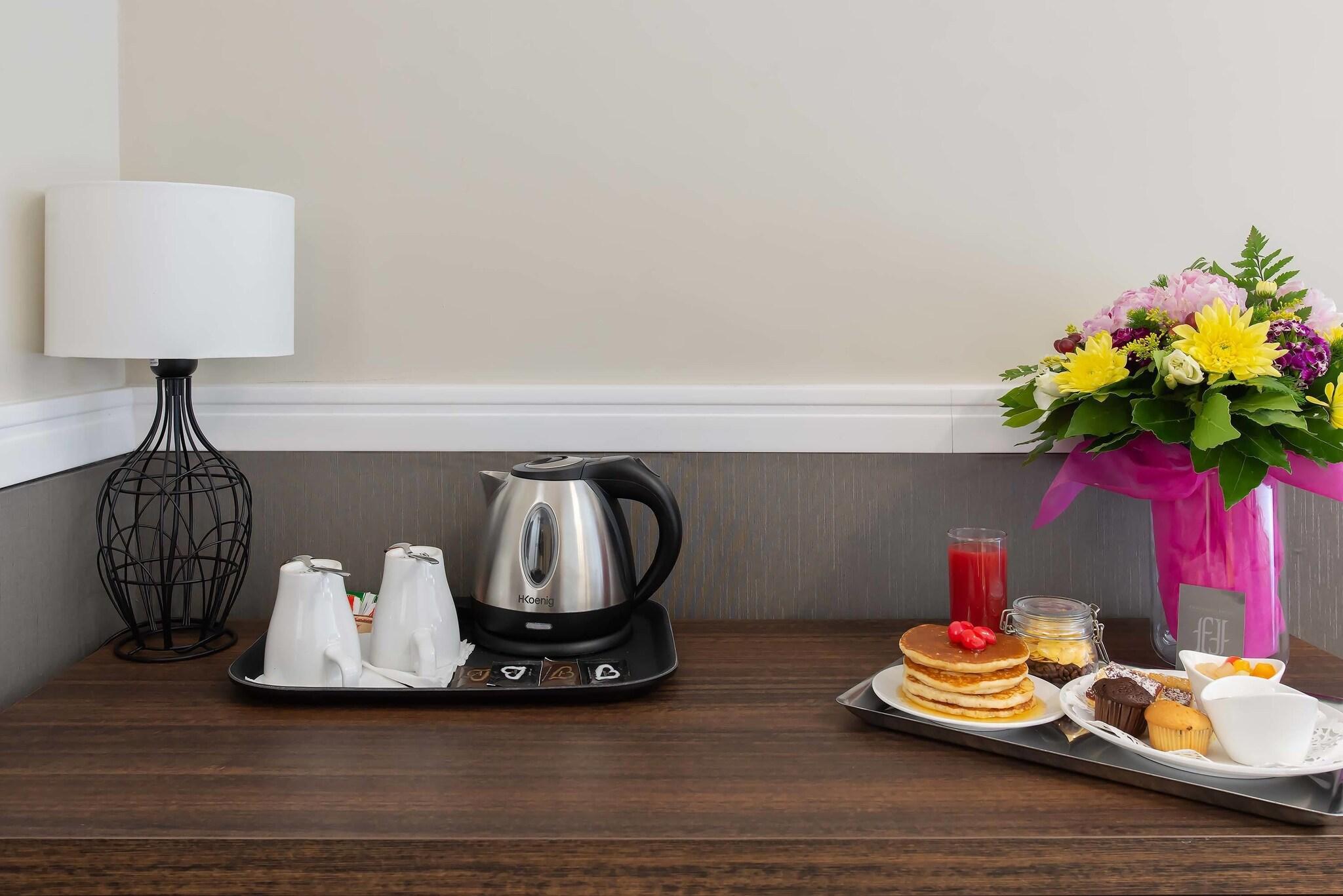 Family Room Connecting Room