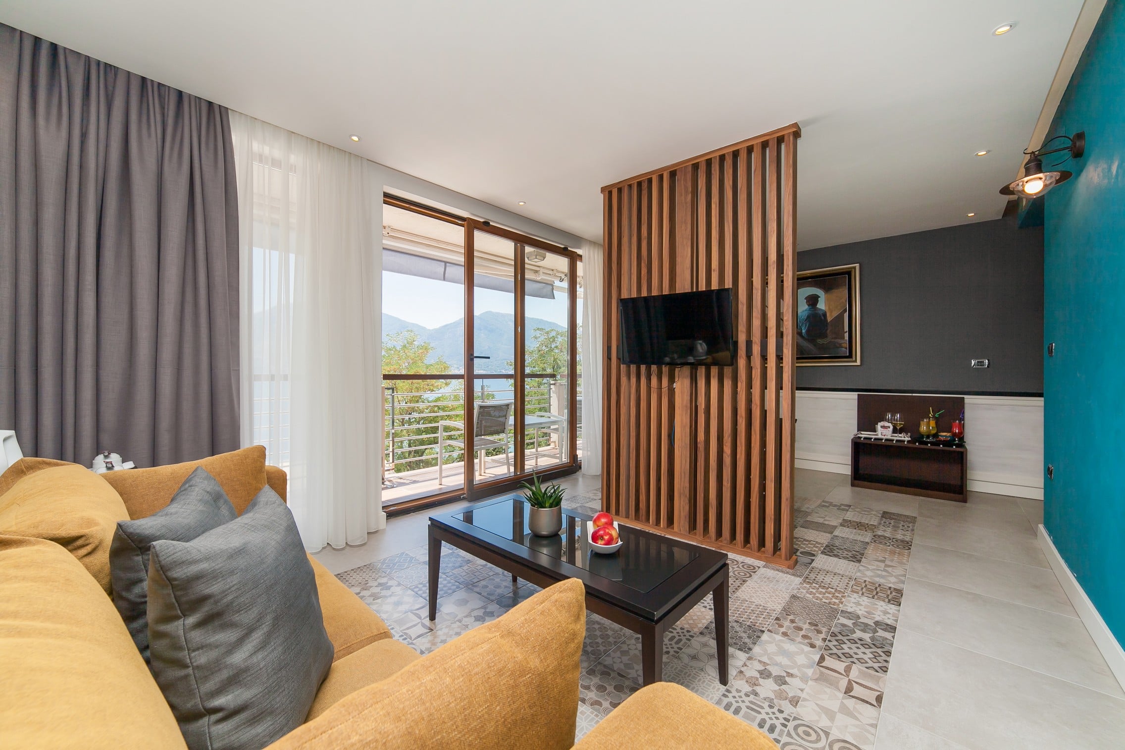 Family Room Mountain View