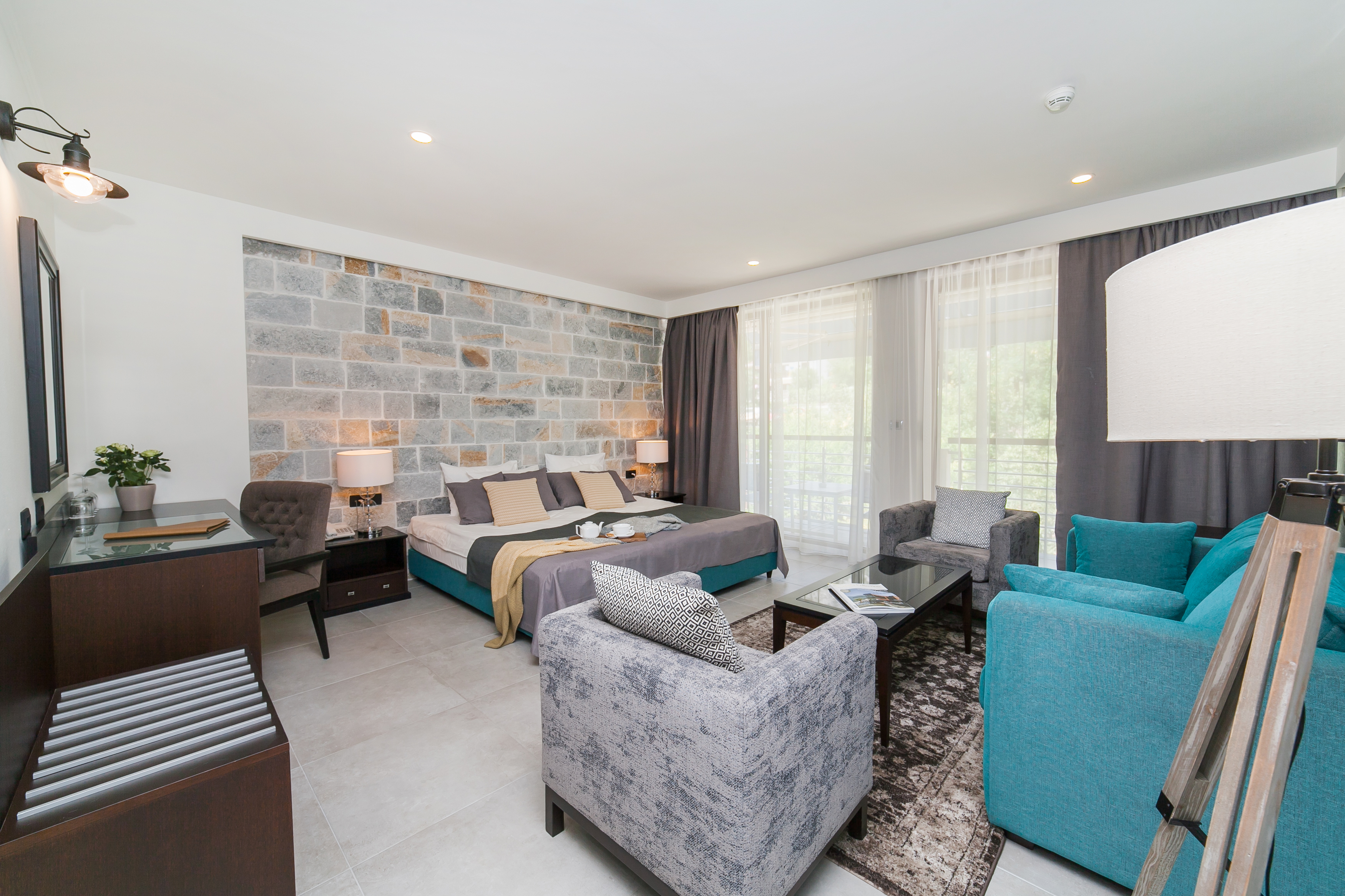 Junior Suite Mountain View