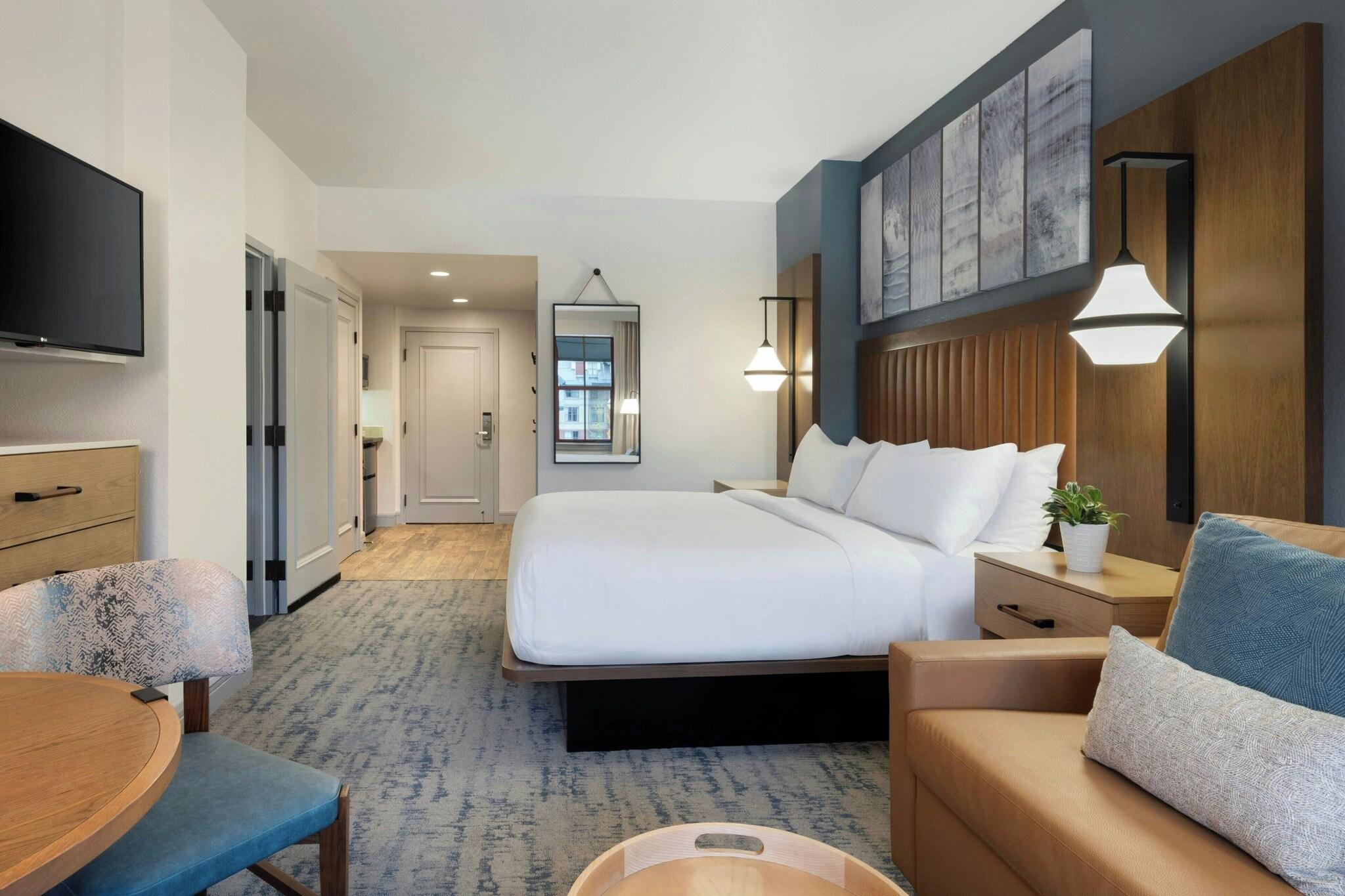 Double King Size Bed