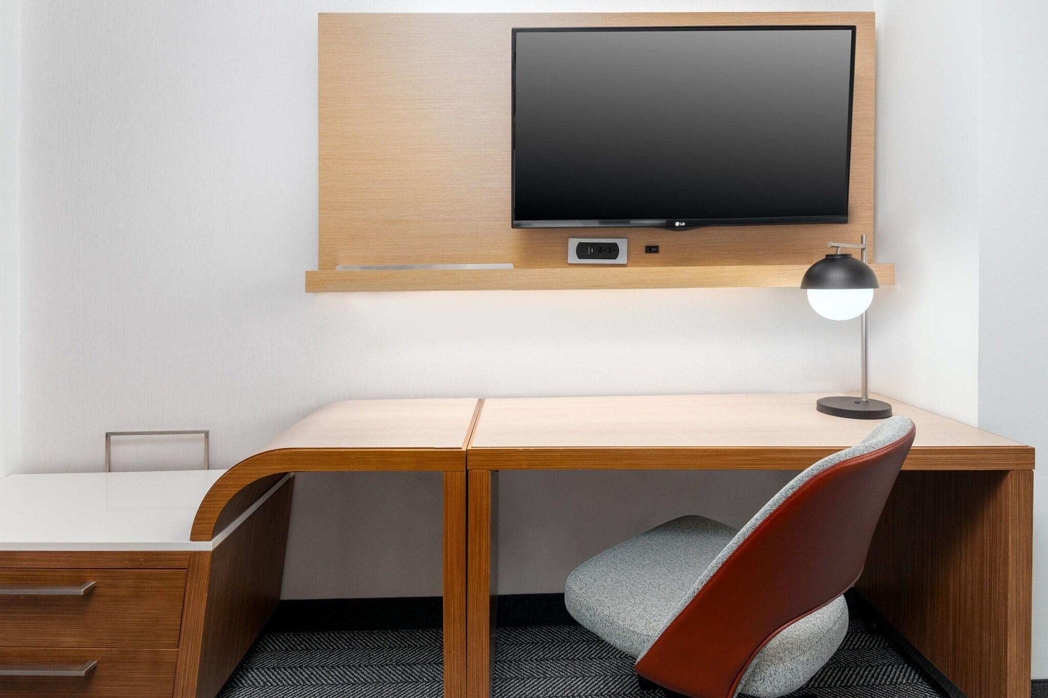 Quadruple Two Queen Beds