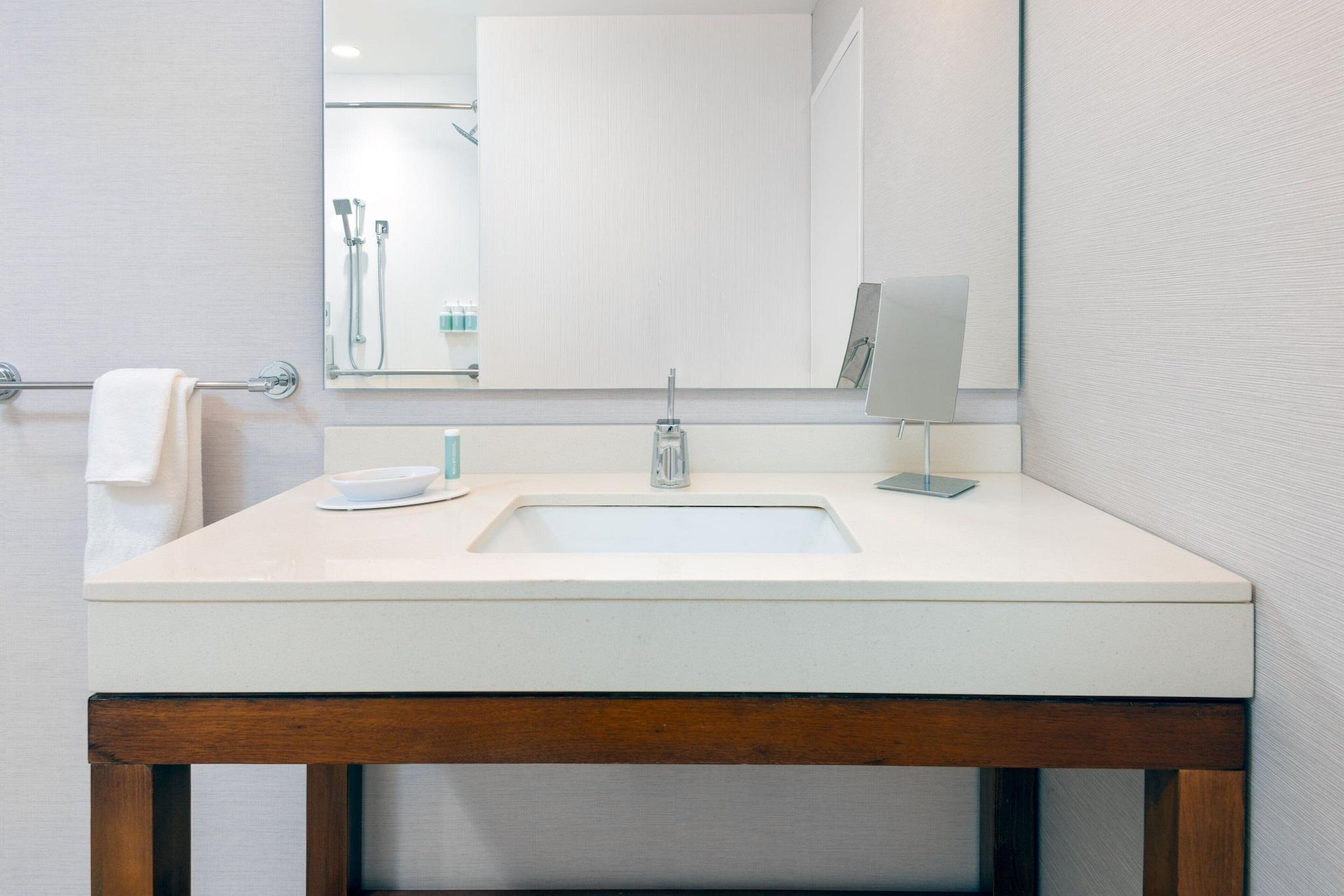 Quadruple Two Queen Beds