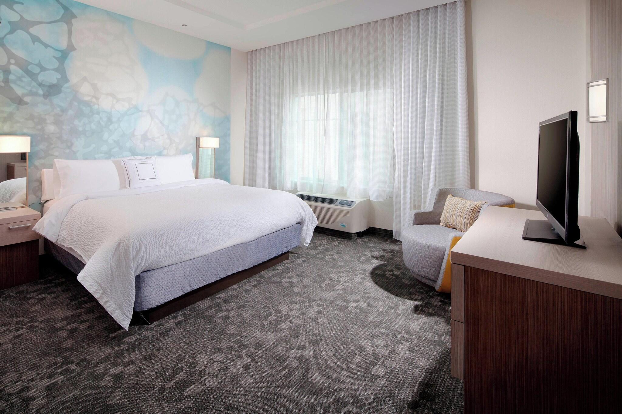 Suite King Bed One Bedroom 