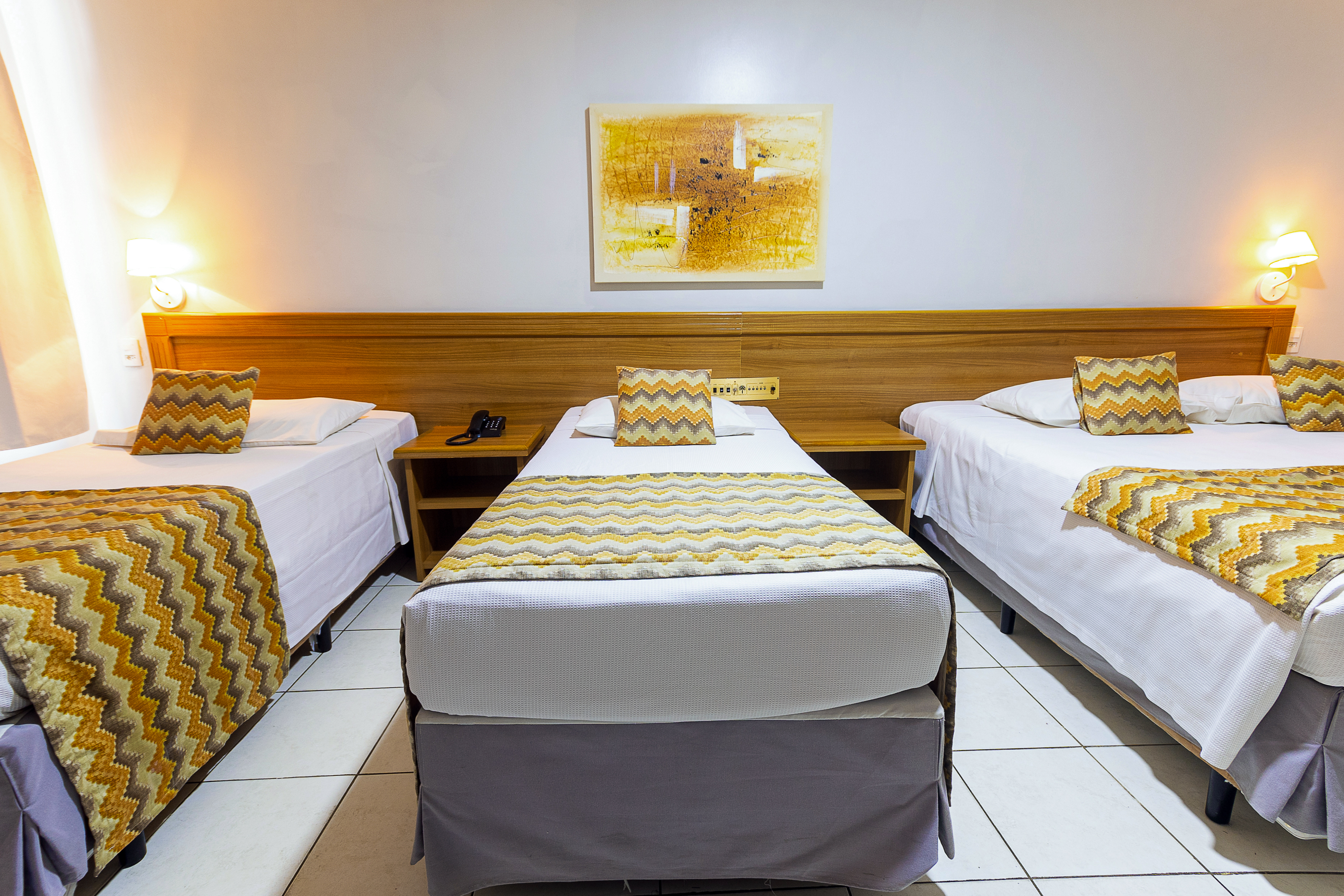 Quadruple Capacity 4