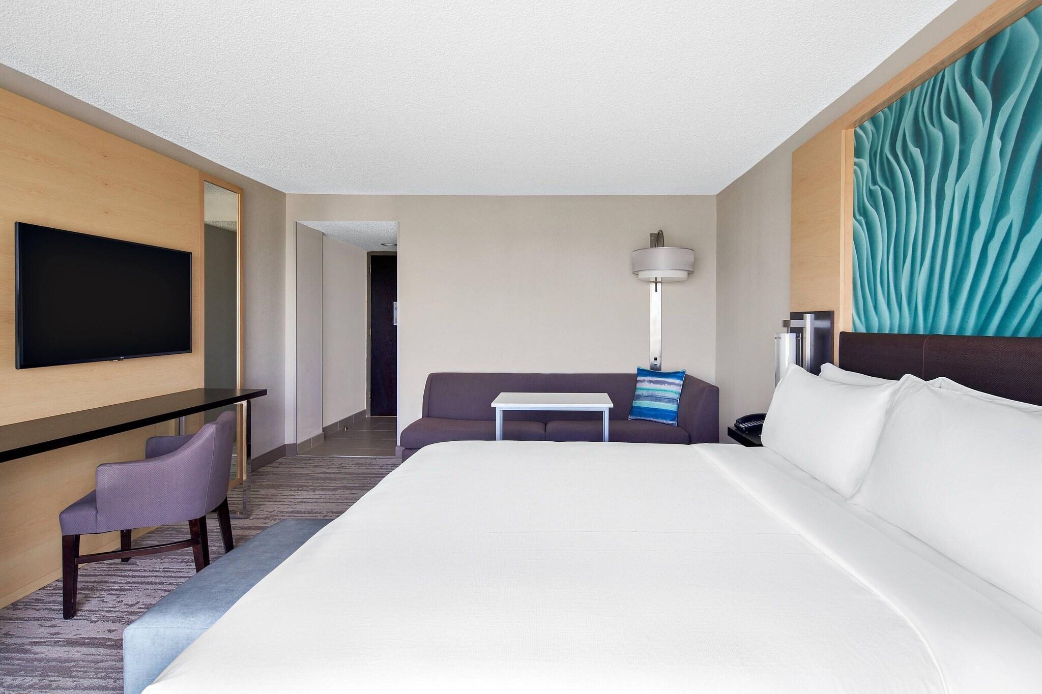 Double Accessible King Size Bed