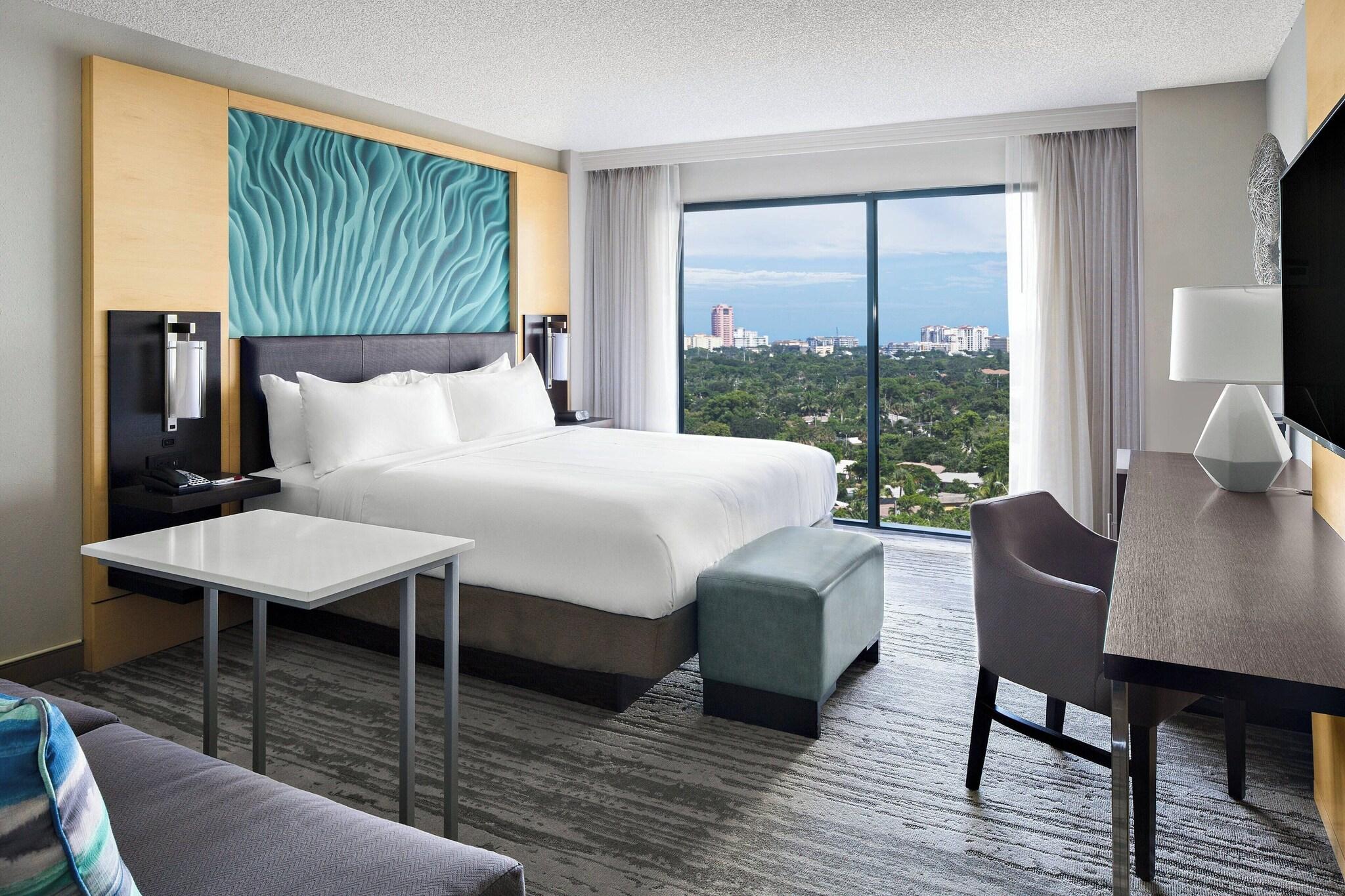 Double Deluxe King Bed