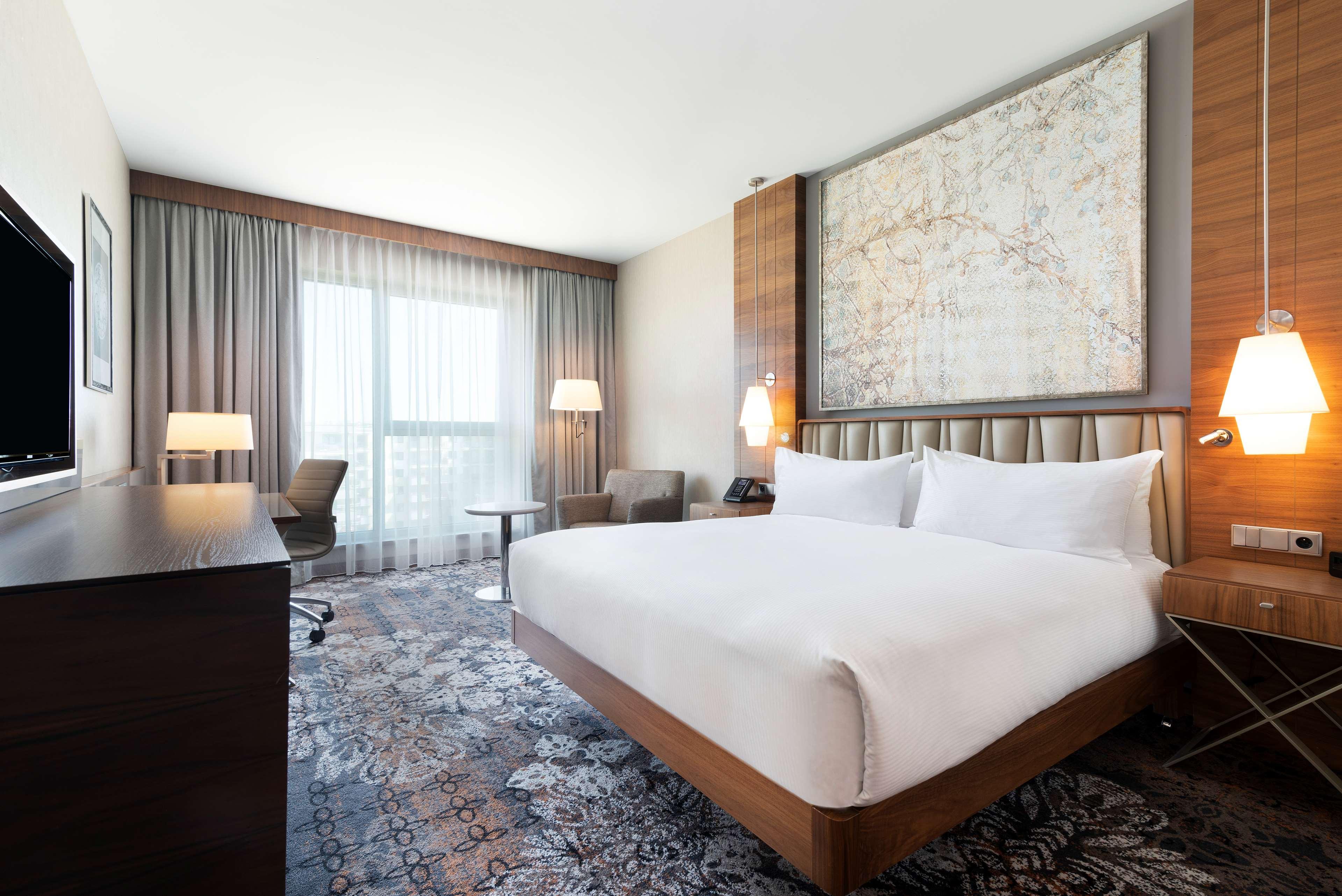 Double Guest Room King Bed