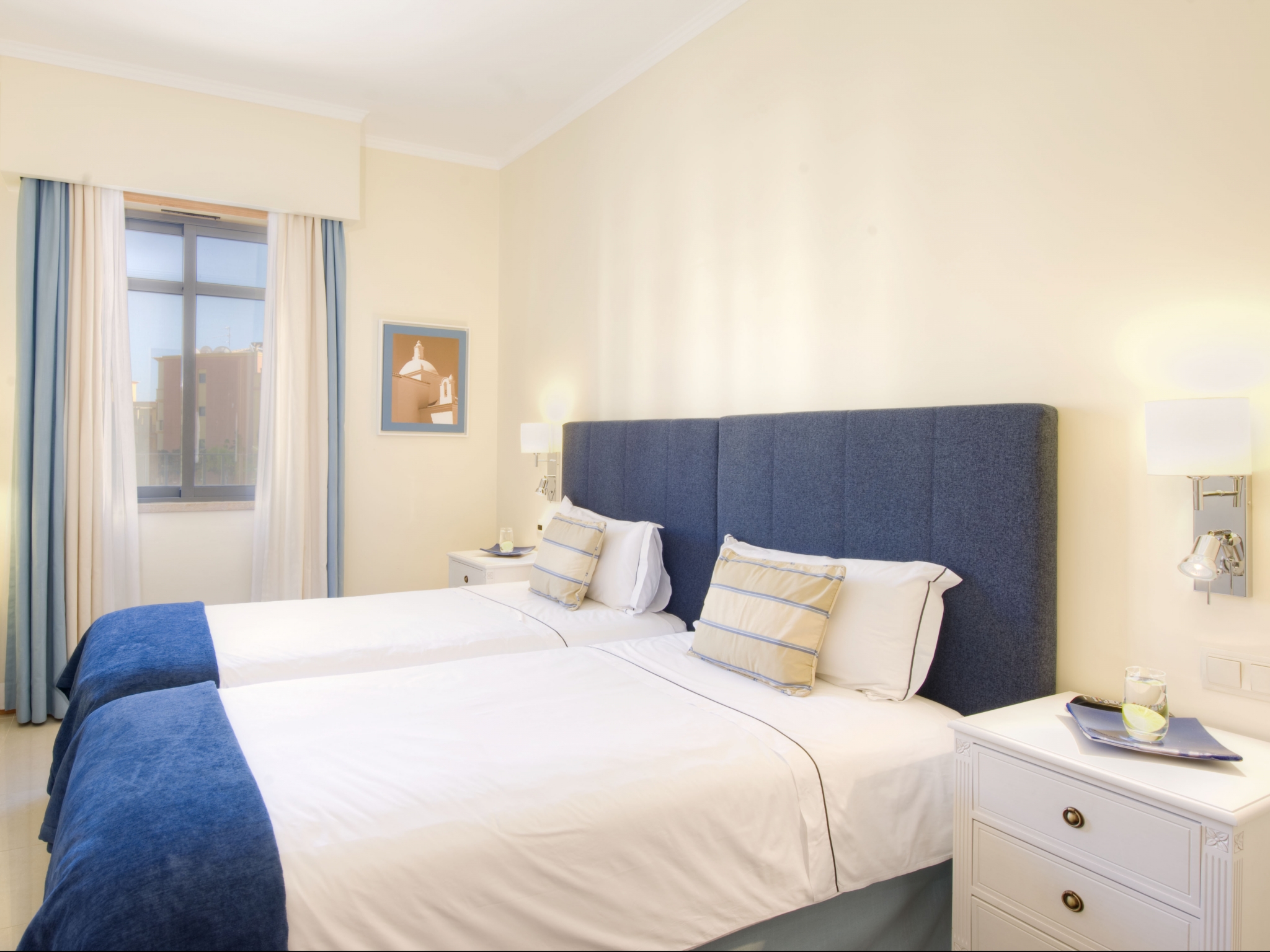 Apartment Deluxe Three Bedroom