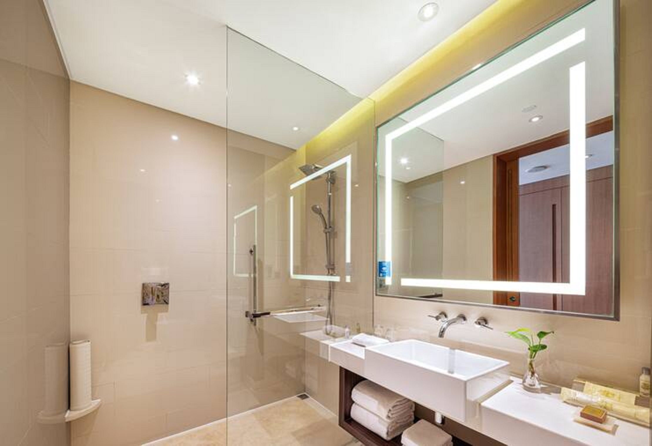 Double Guest Room King Bed