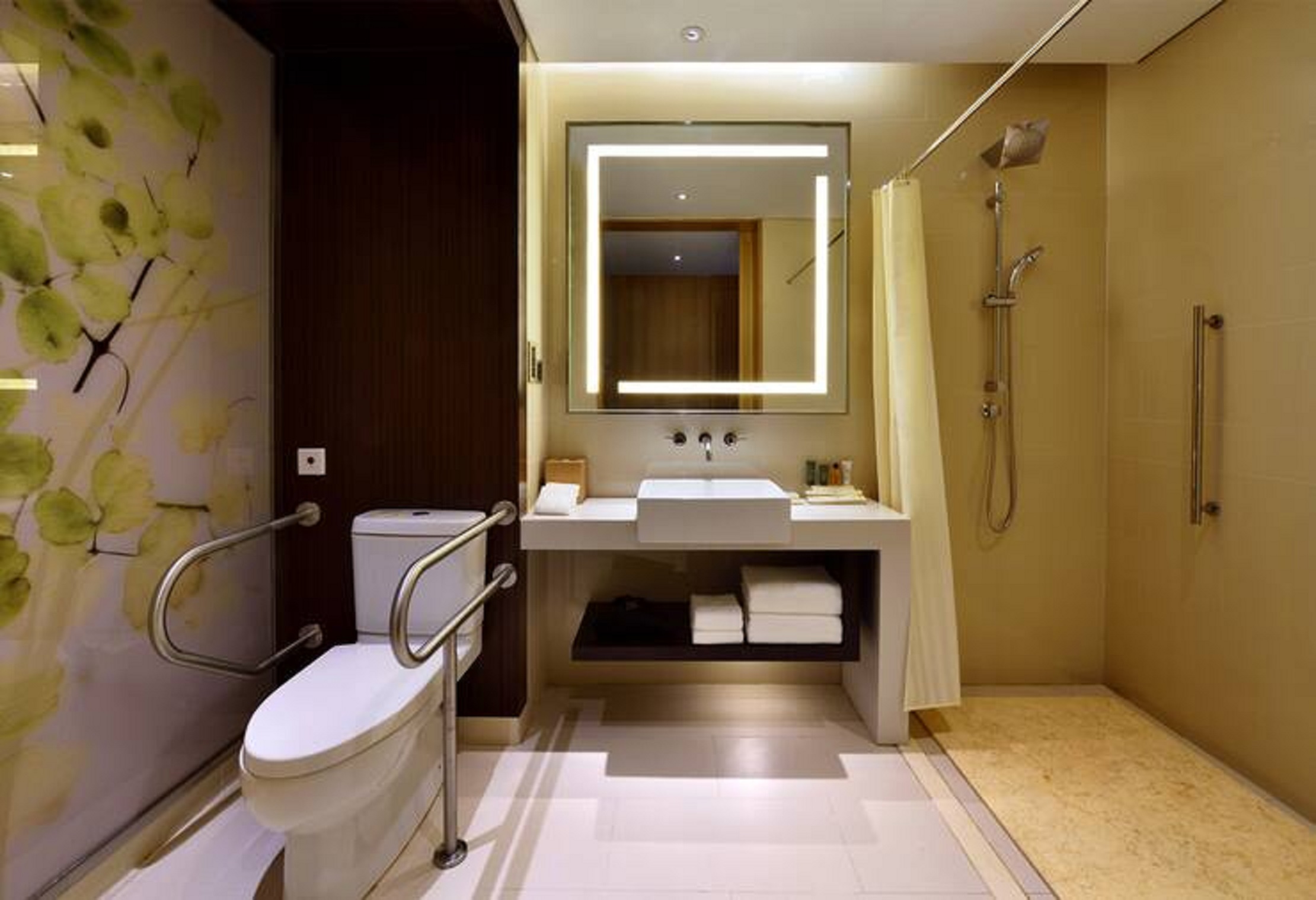 Double Accessible King Size Bed