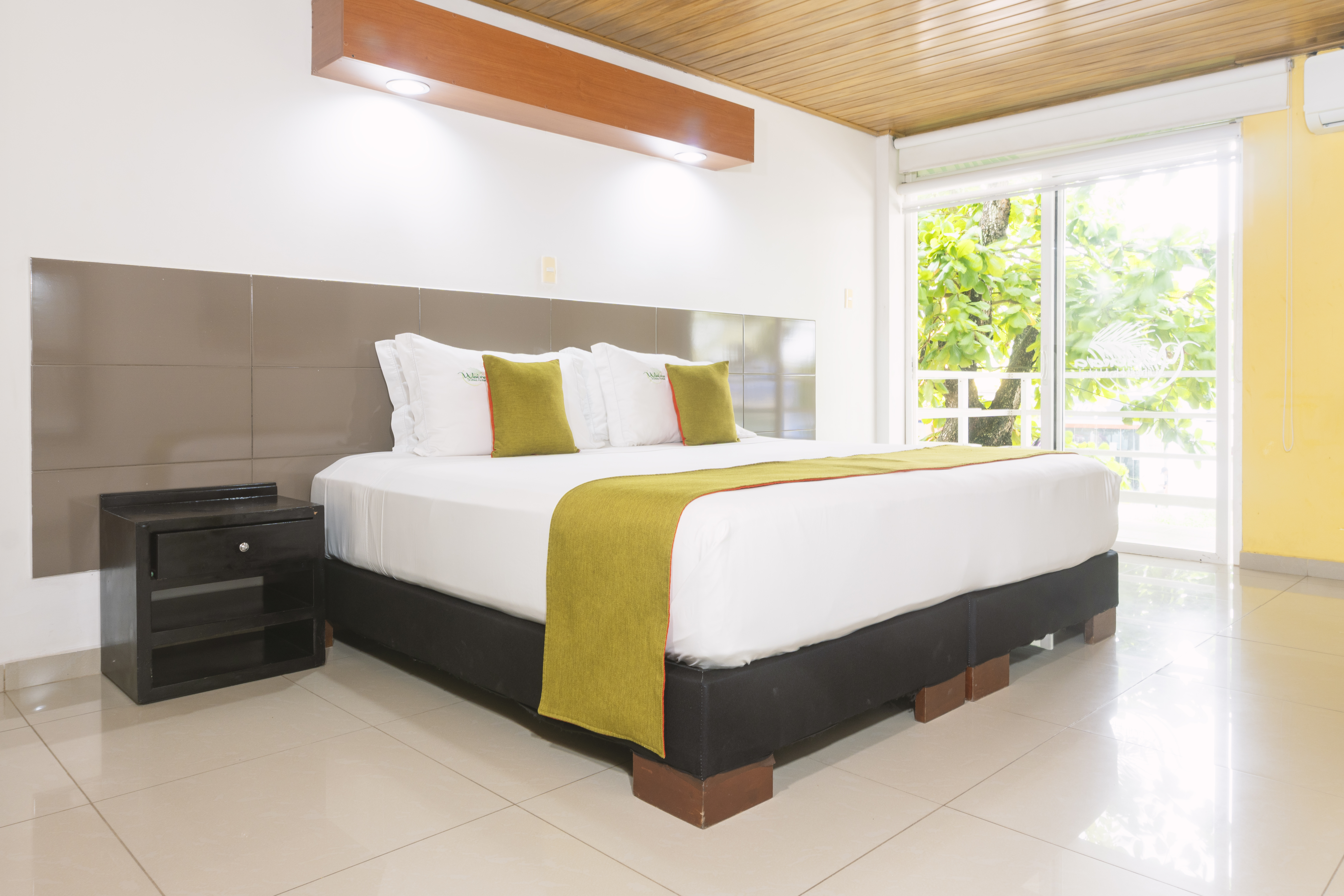 Double Queen Size Bed