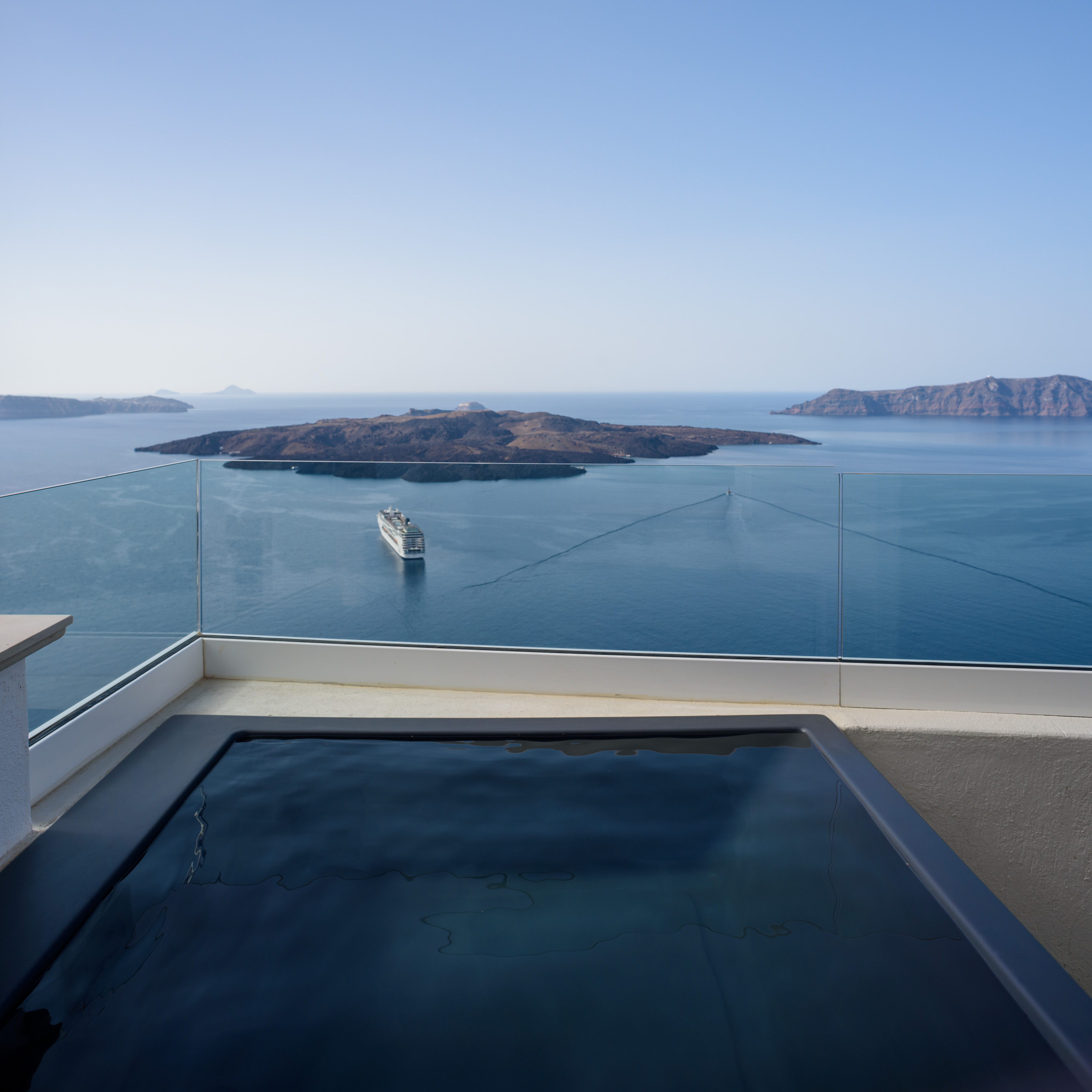 Junior Suite with Jacuzzi with Views