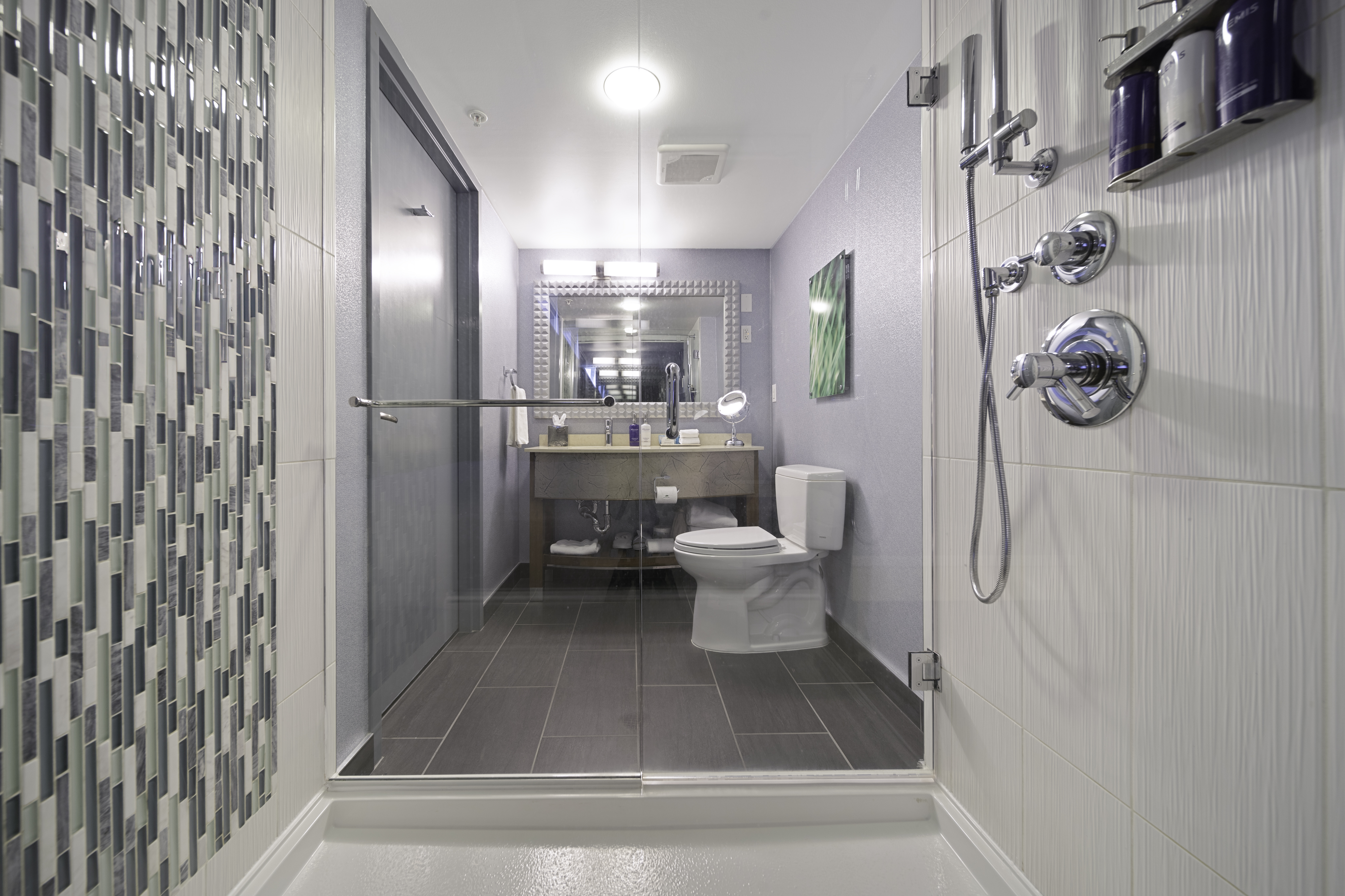 Double Deluxe King Bed