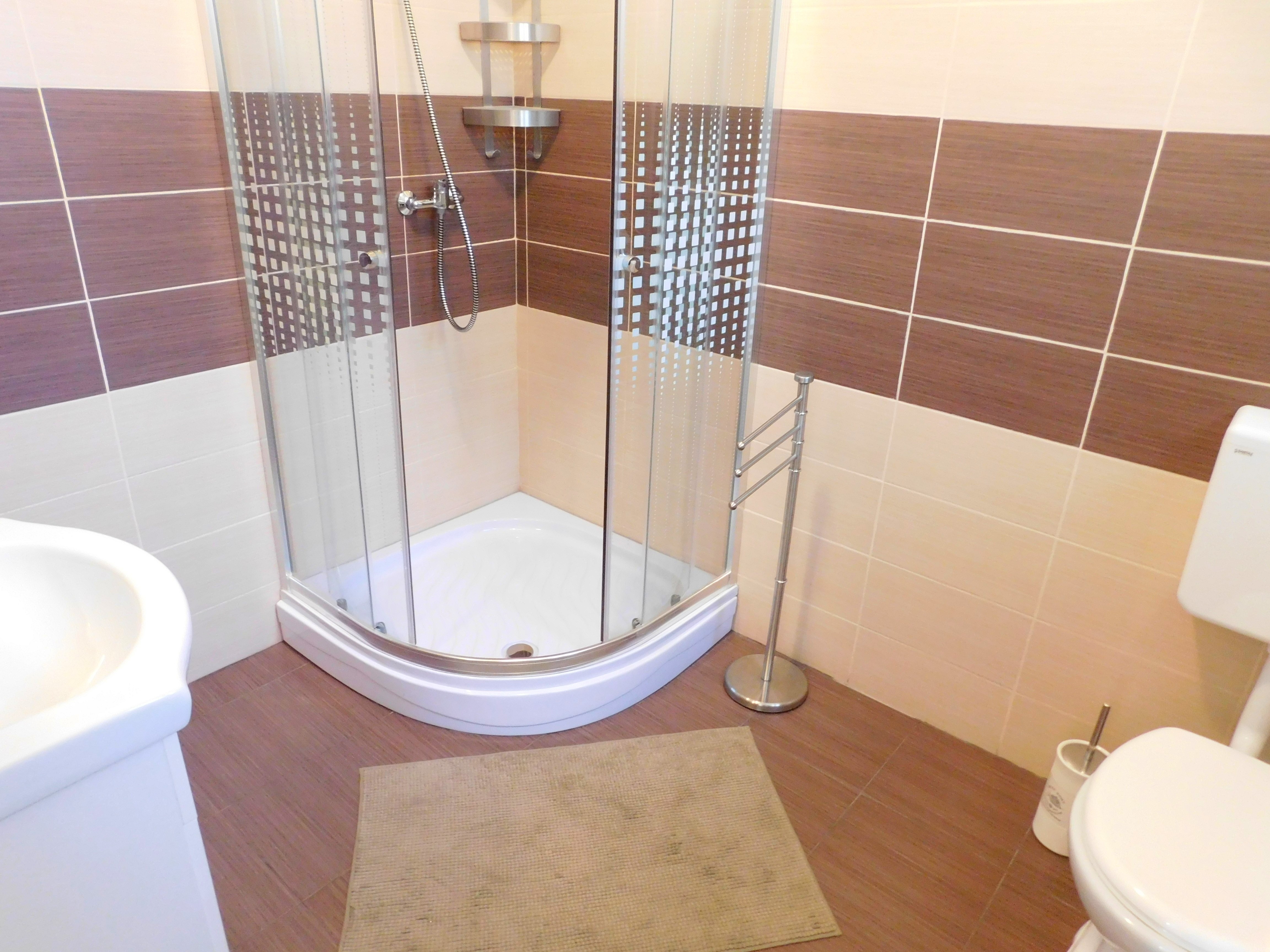 Apartment Capacity 4