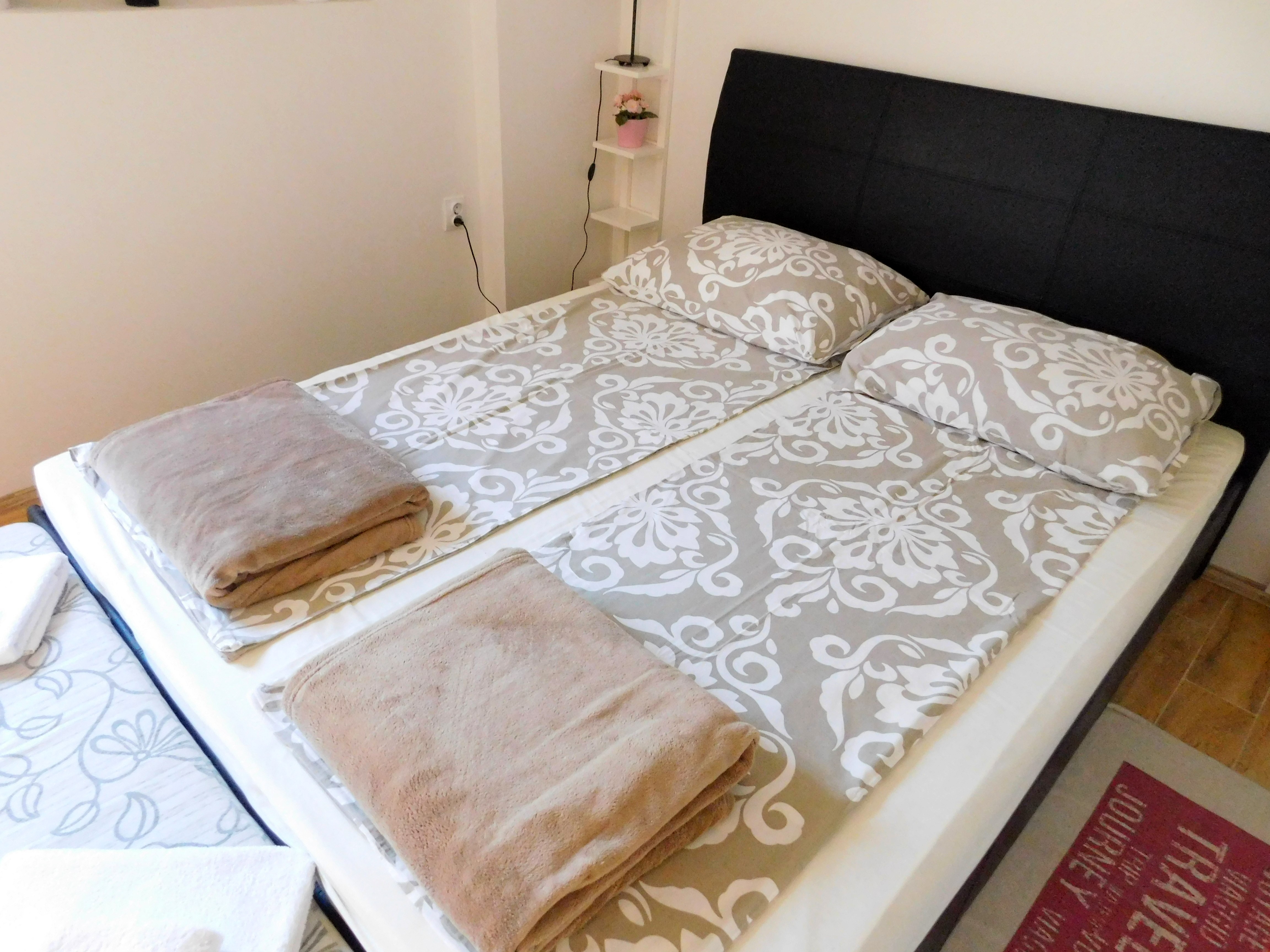 Apartment Capacity 4