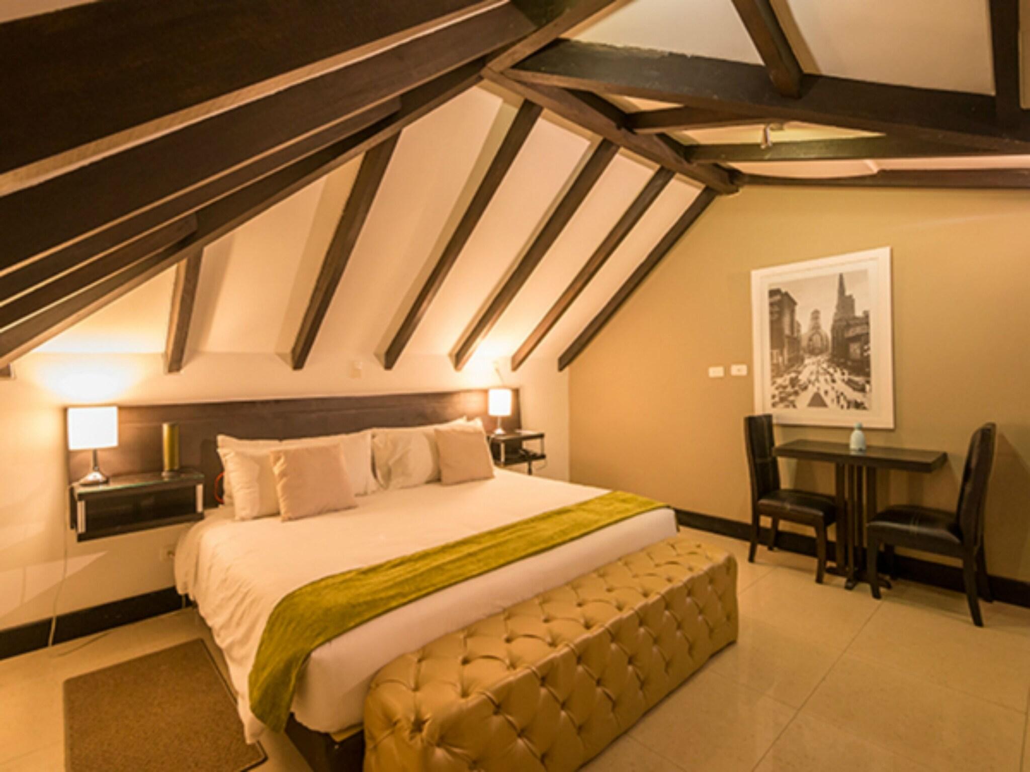 Junior Suite King Size Bed